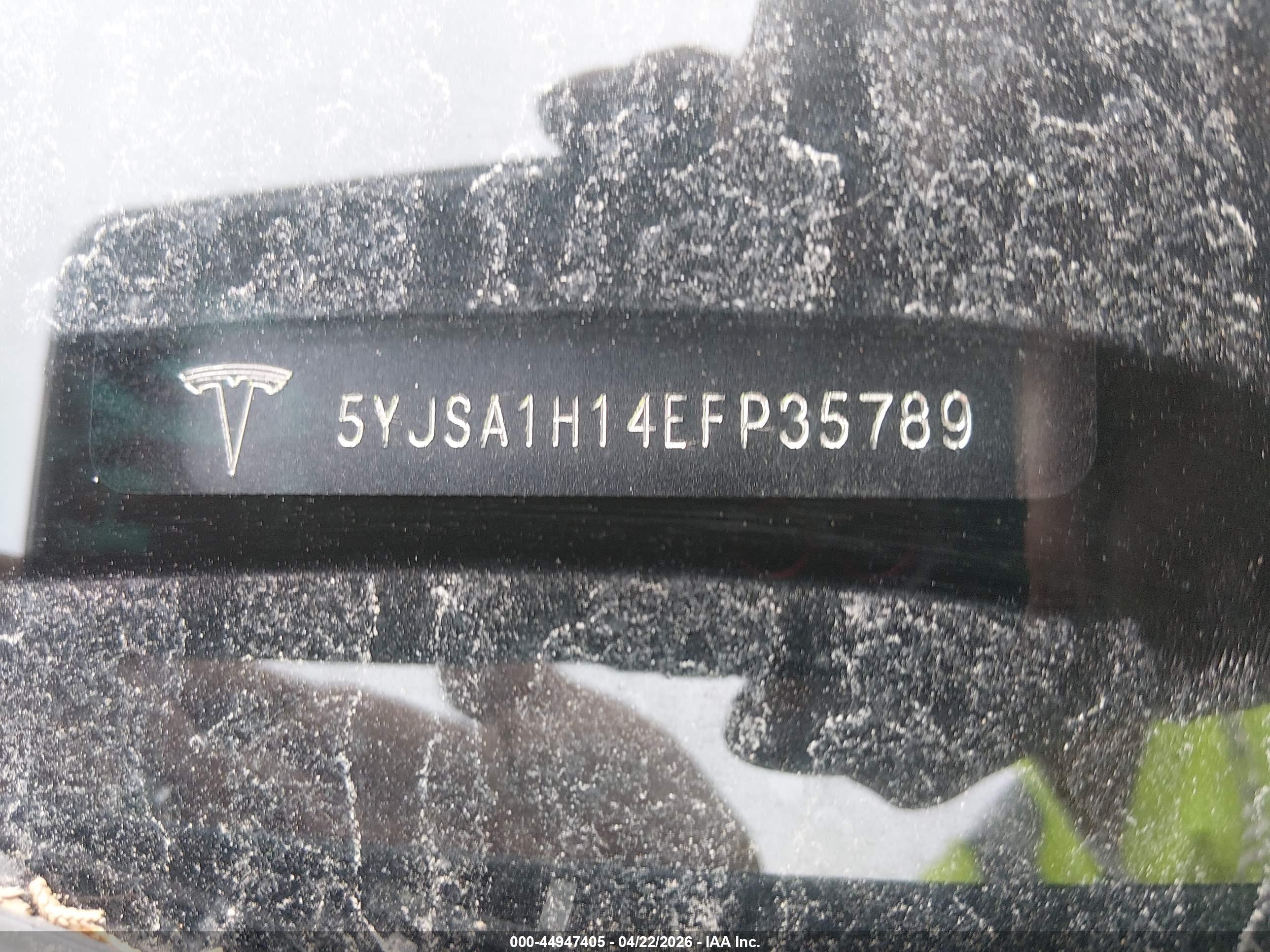 TESLA MODEL image 9