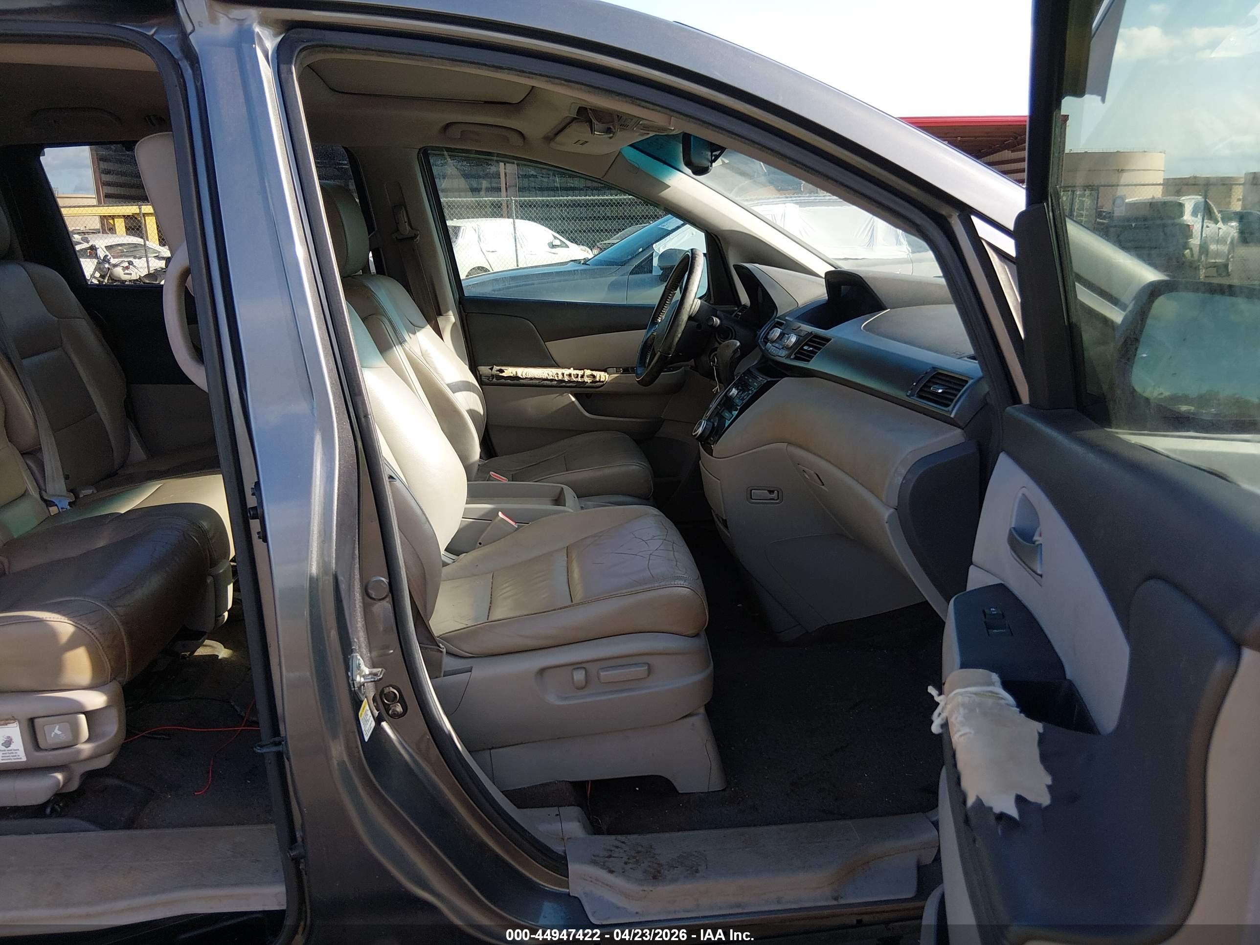 HONDA ODYSSEY image 5