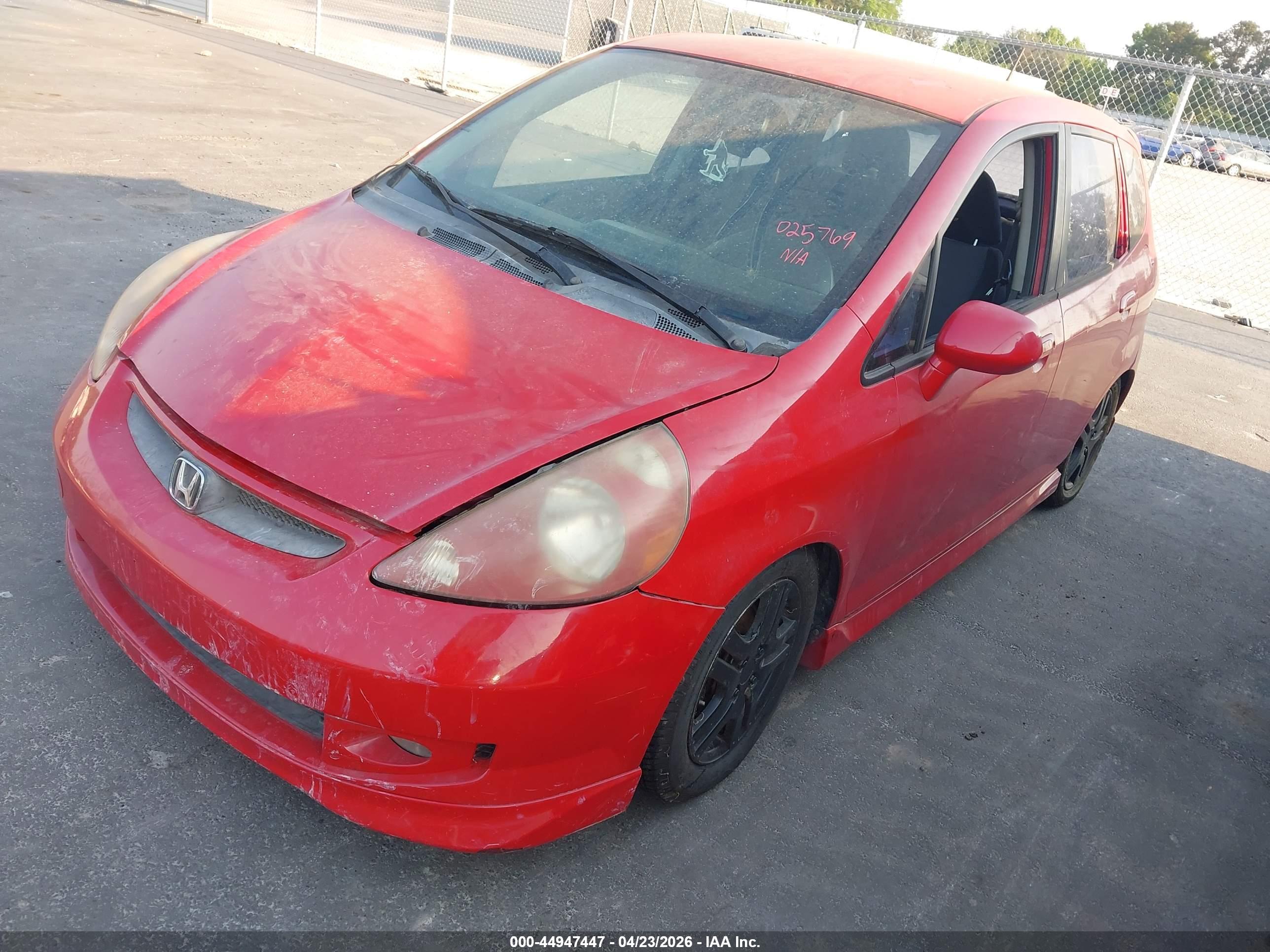 HONDA FIT image 2