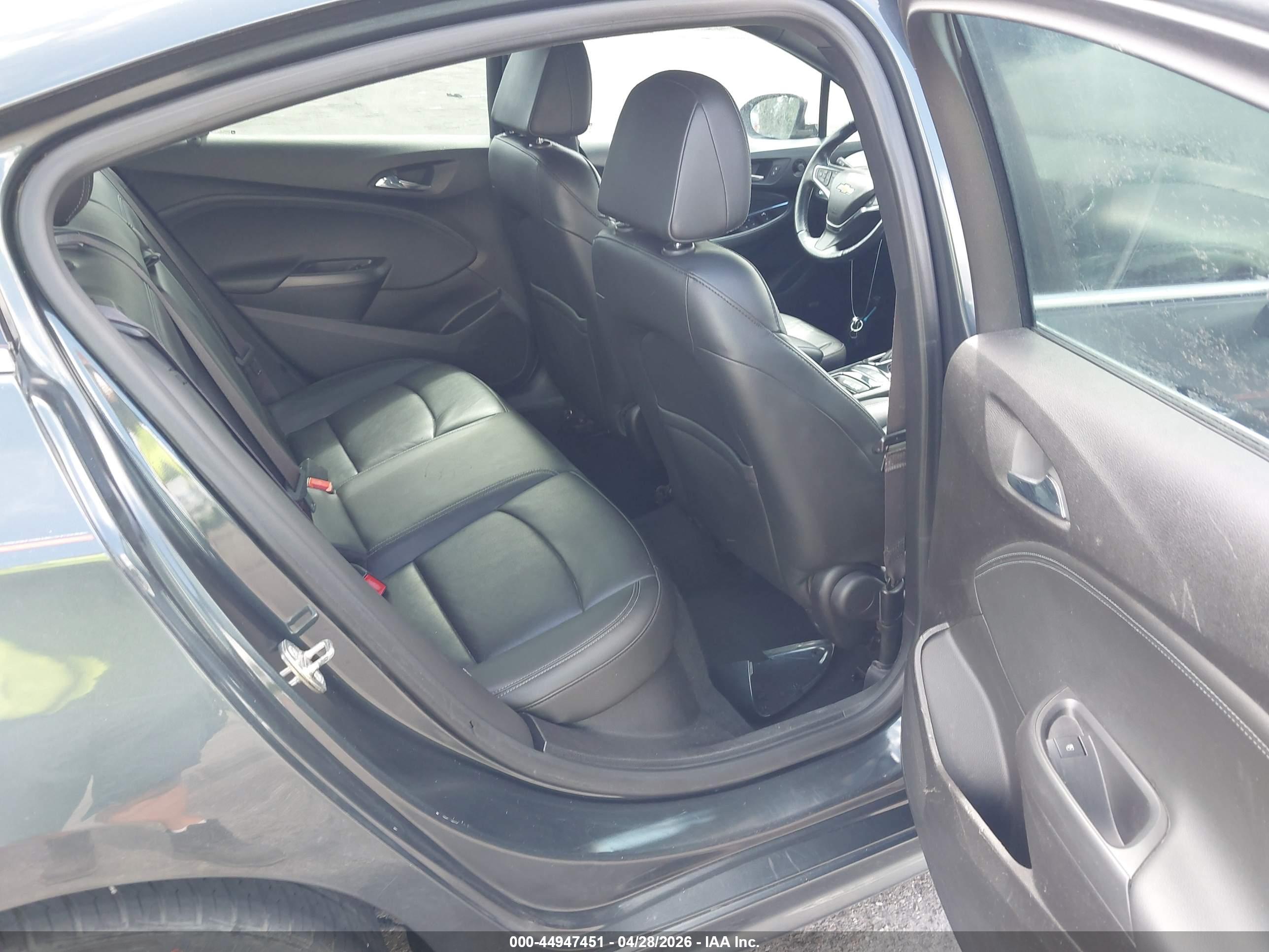 CHEVROLET CRUZE image 8