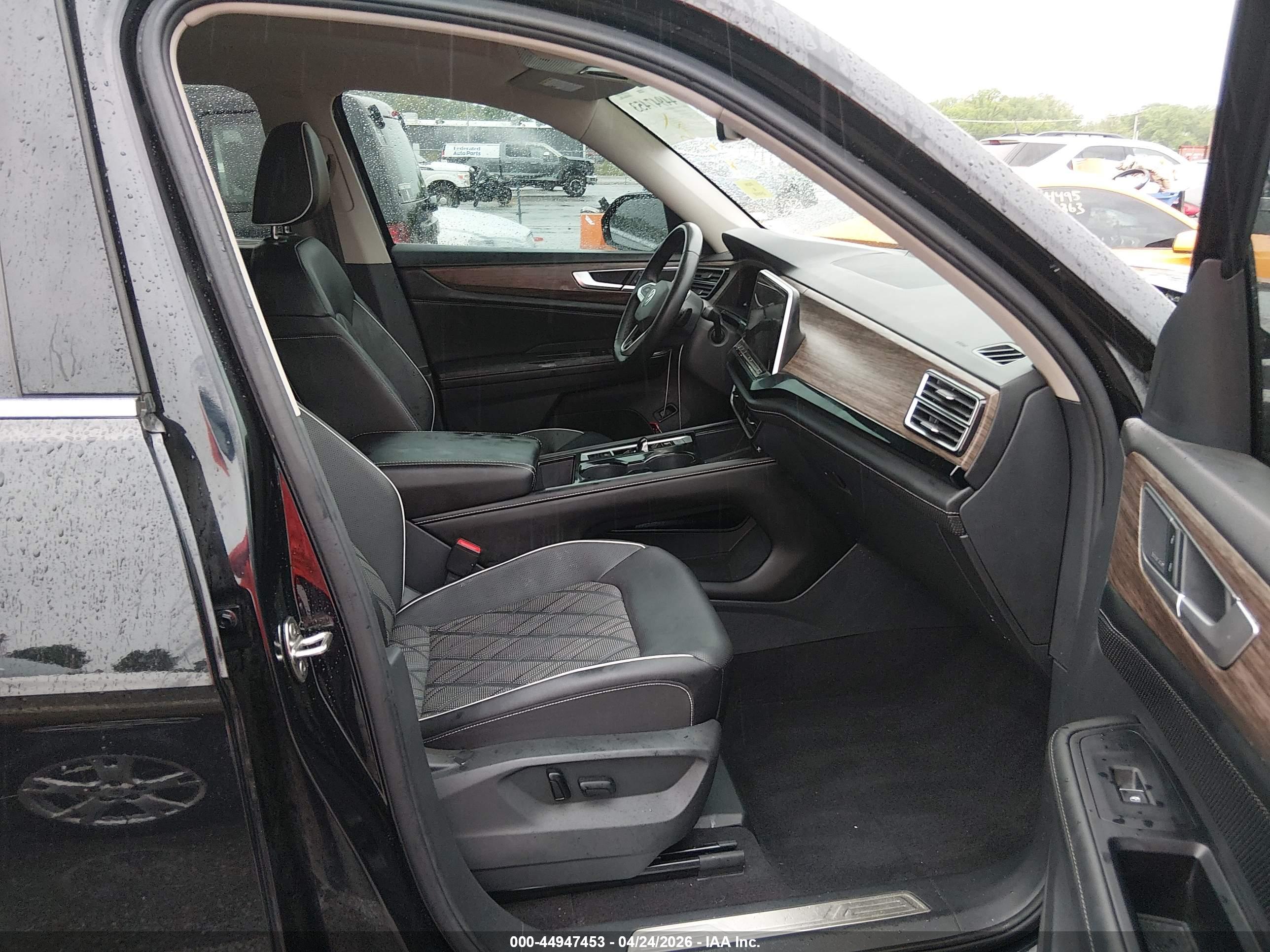 VOLKSWAGEN ATLAS image 5