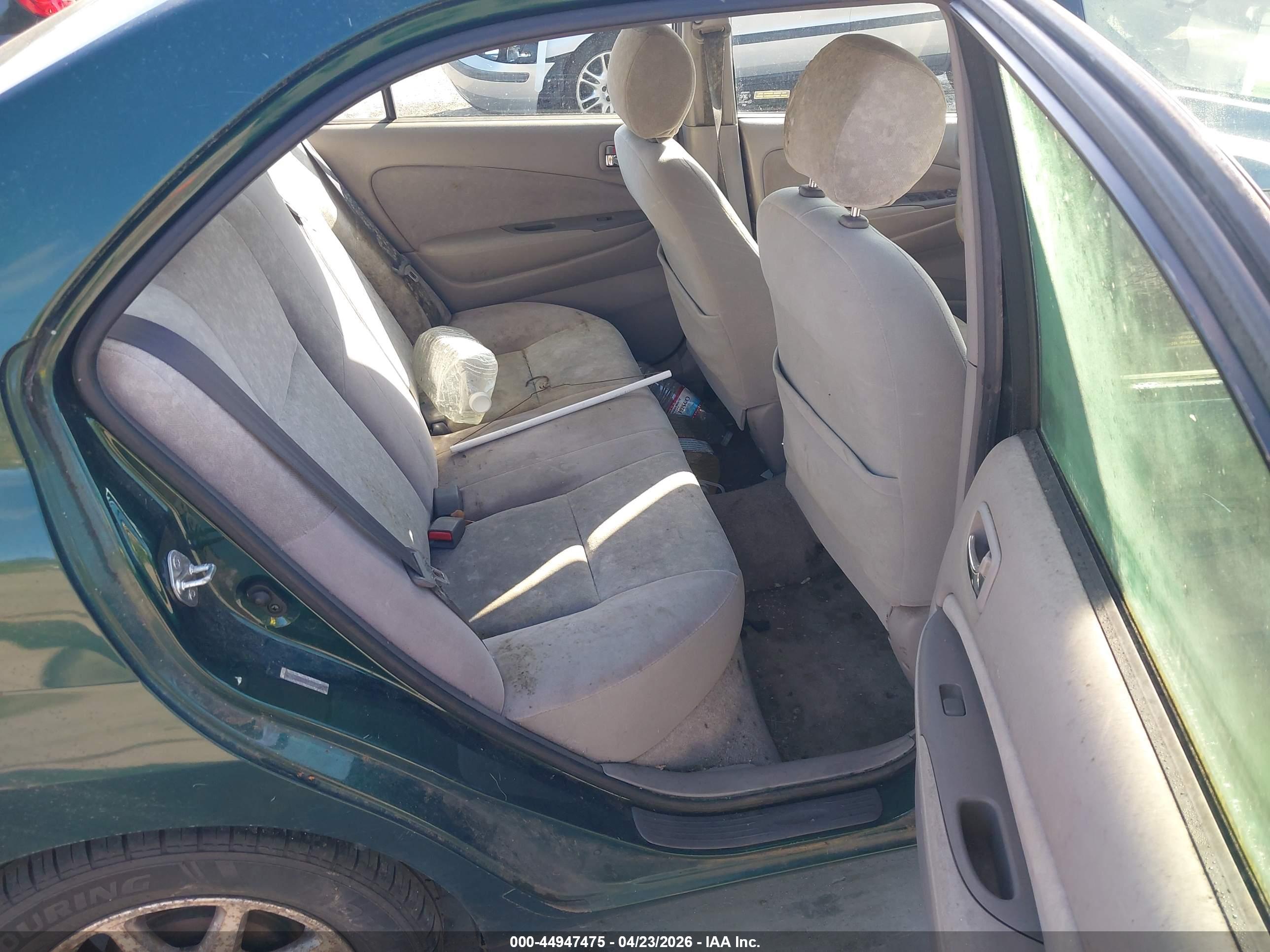 TOYOTA PRIUS image 8