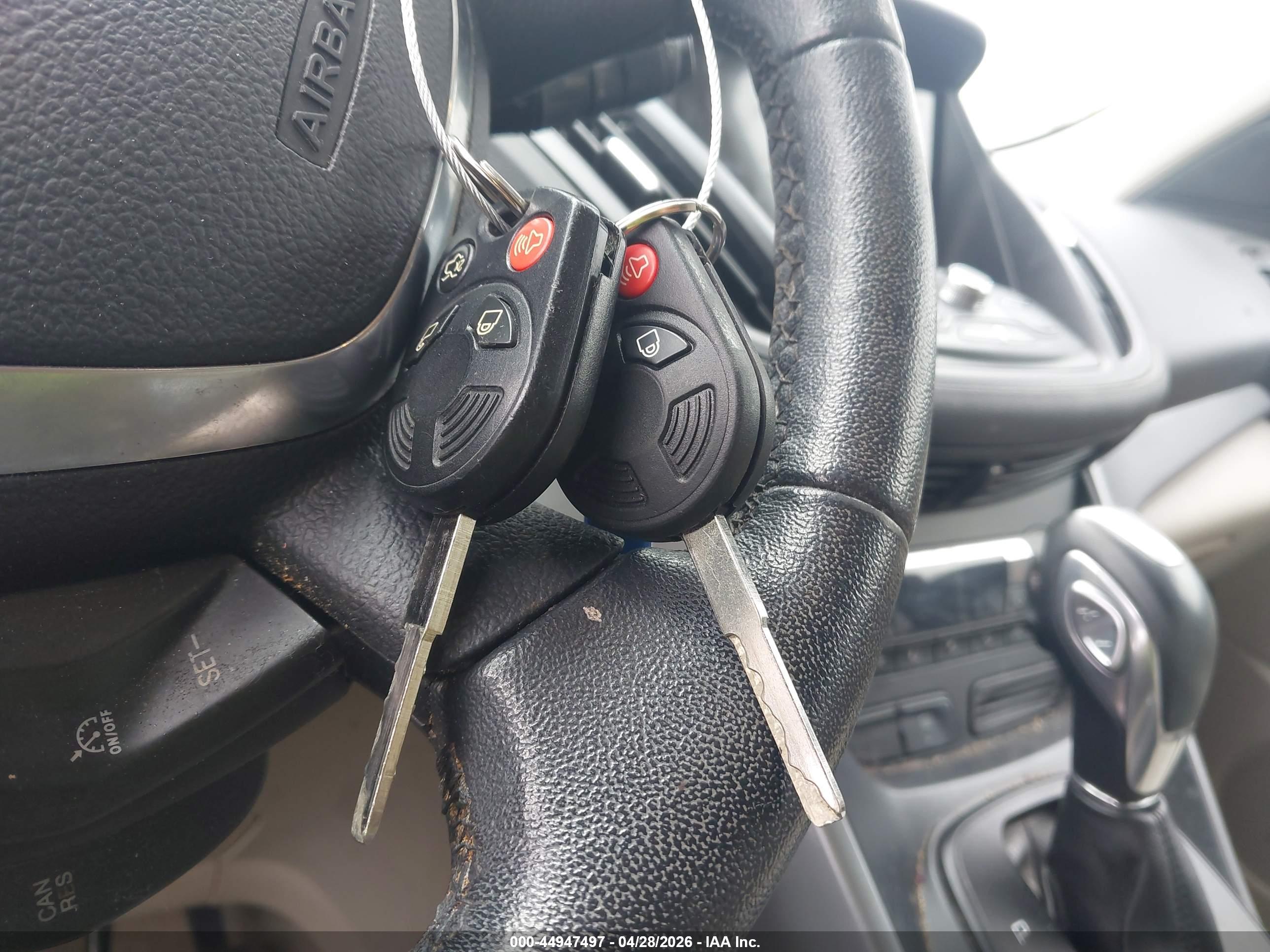 FORD ESCAPE image 11