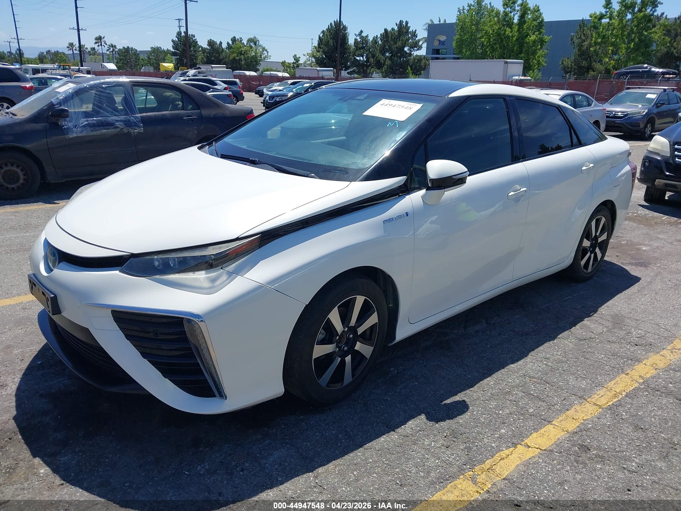 TOYOTA MIRAI image 2