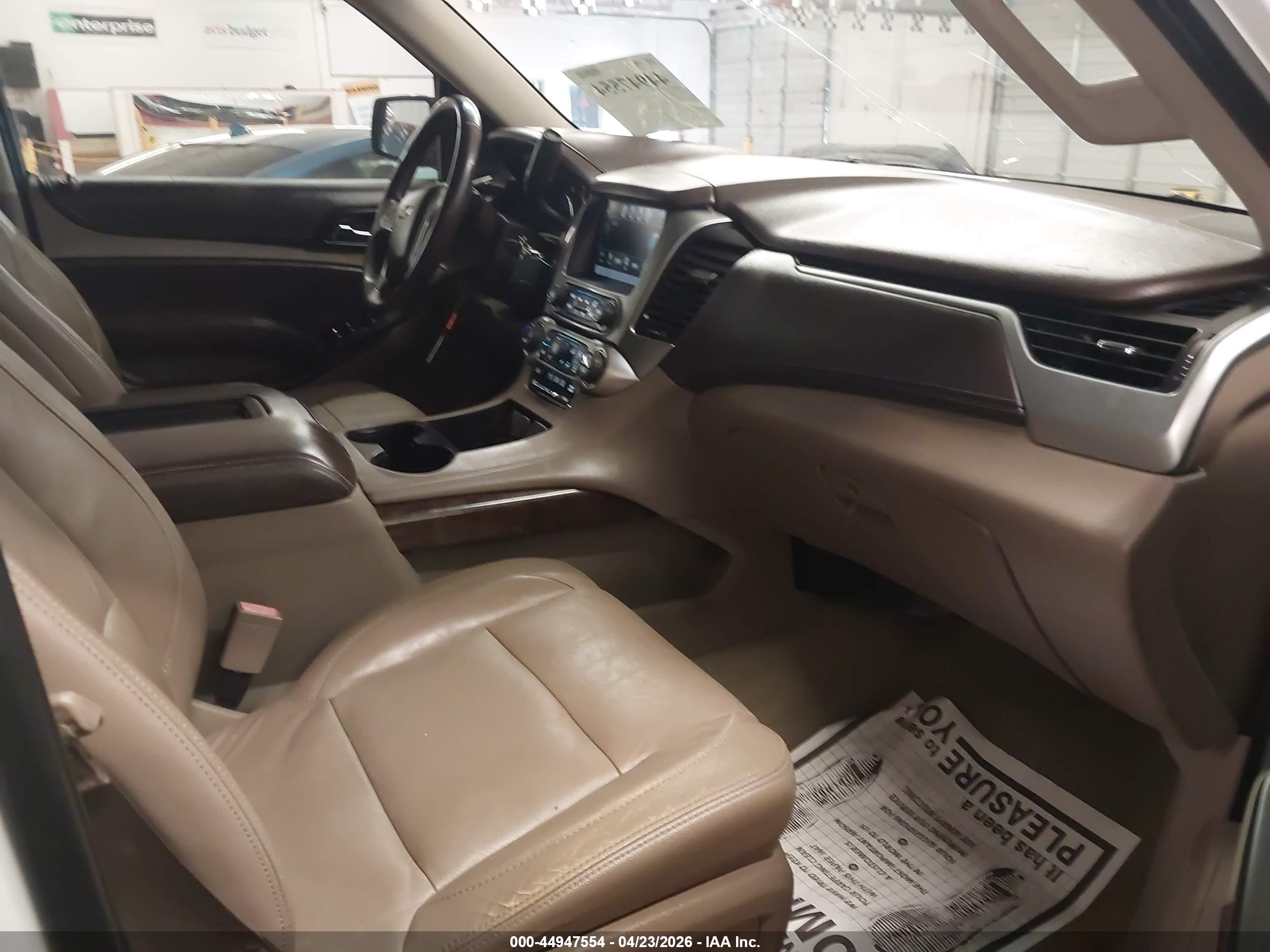 CHEVROLET TAHOE image 5