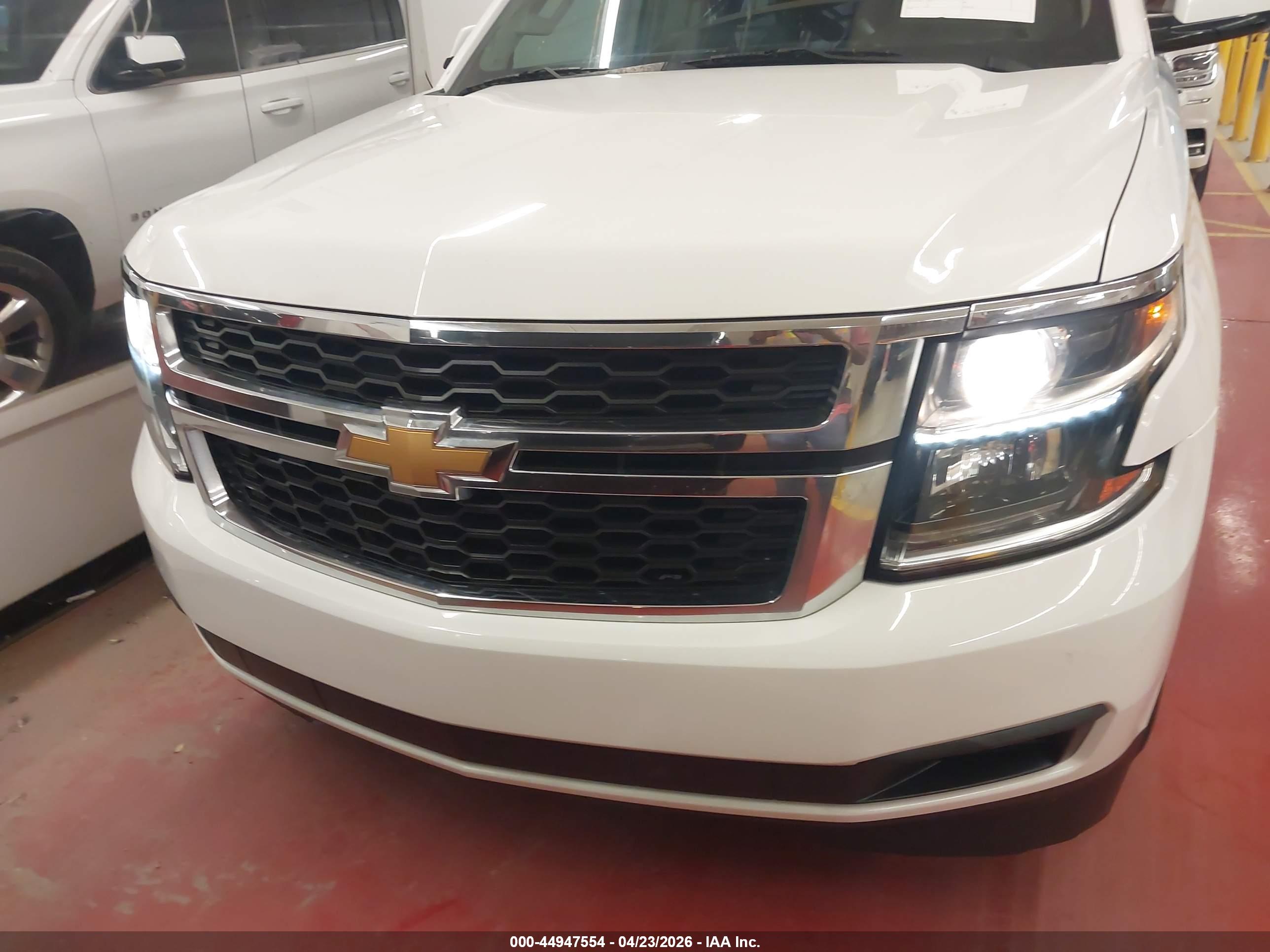 CHEVROLET TAHOE image 6