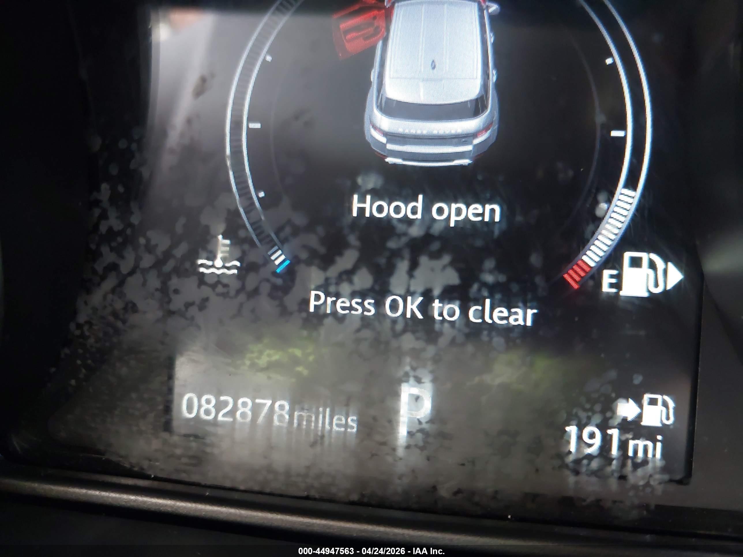 LAND ROVER image 7