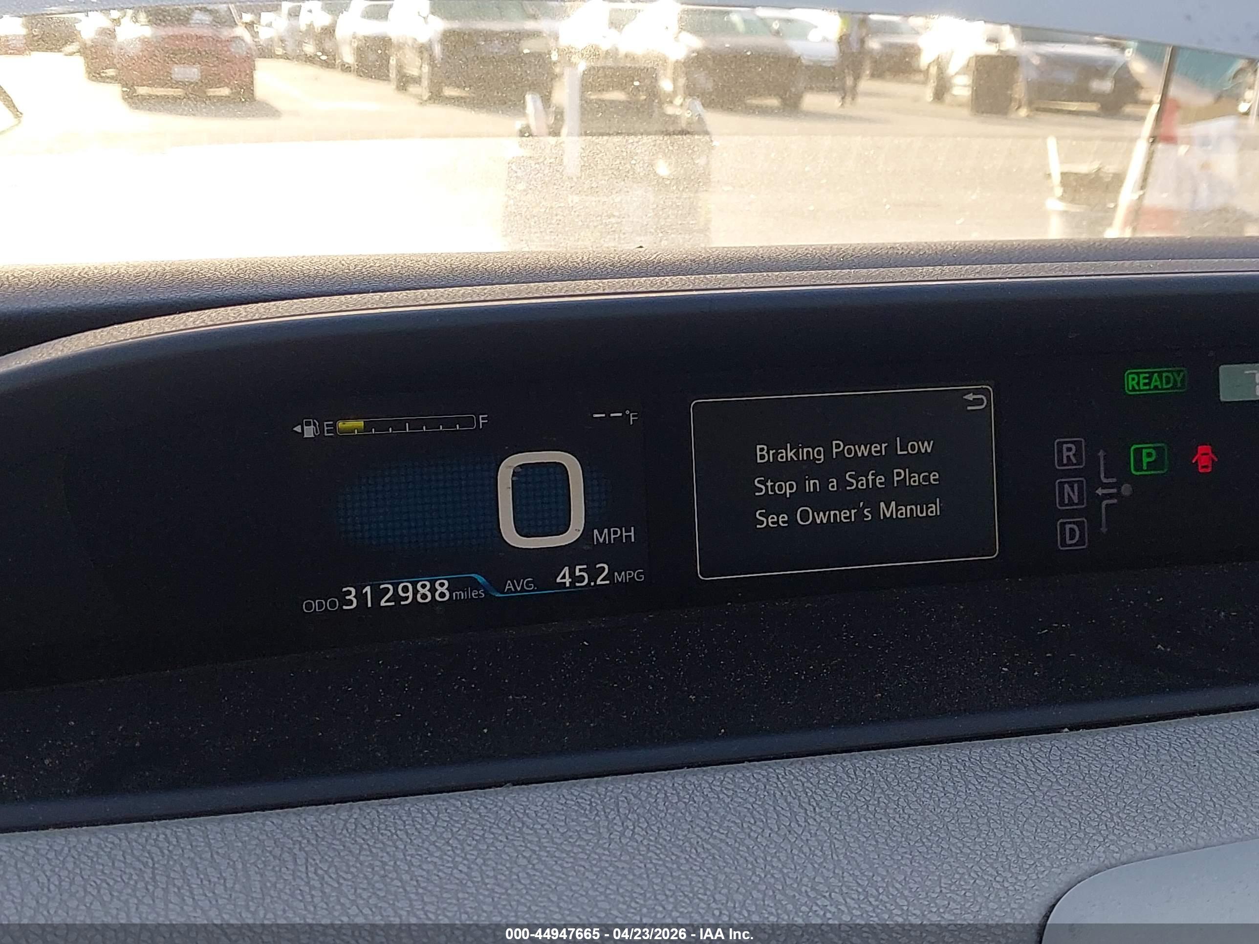 TOYOTA PRIUS image 7