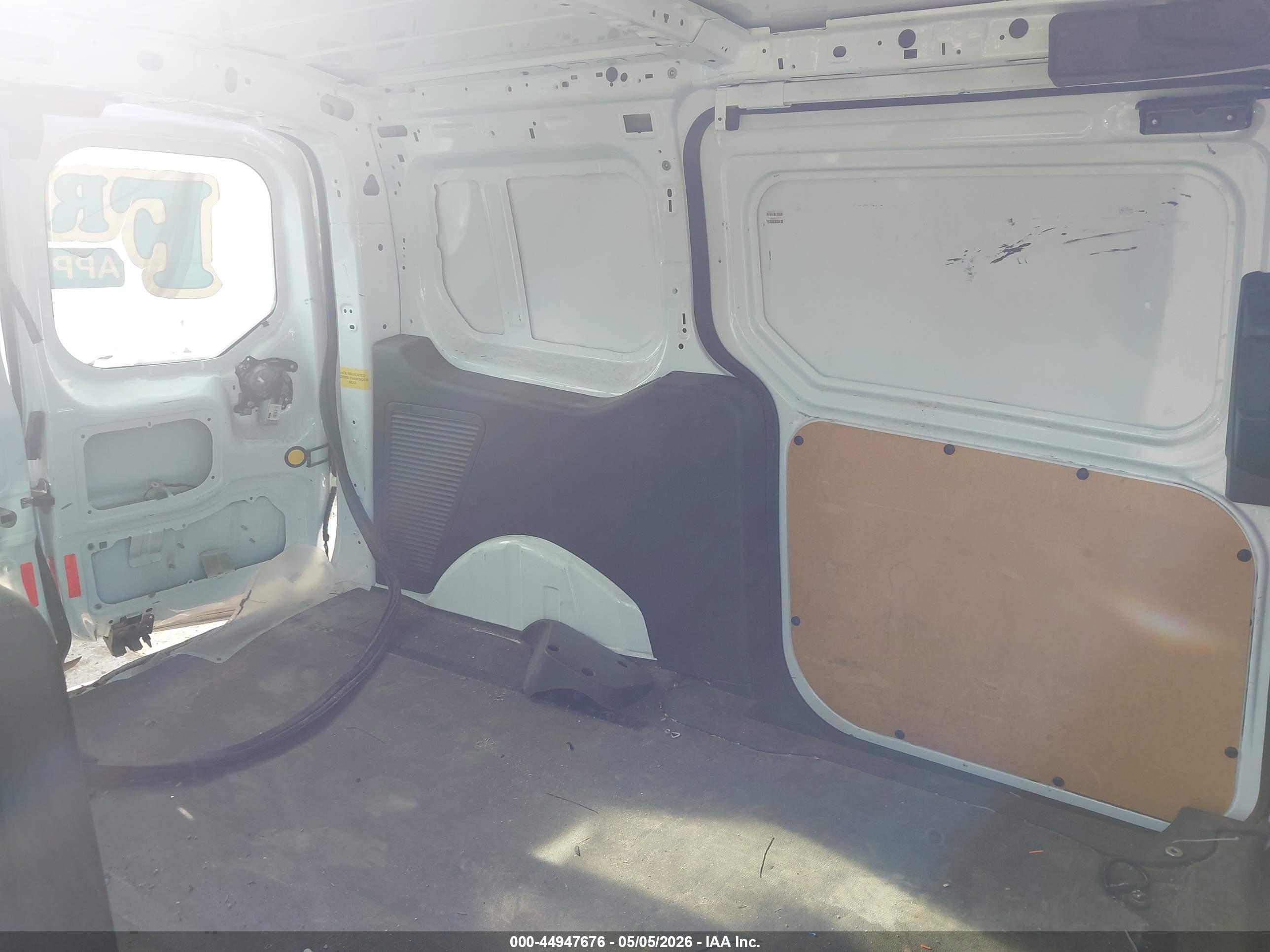 FORD TRANSIT image 8