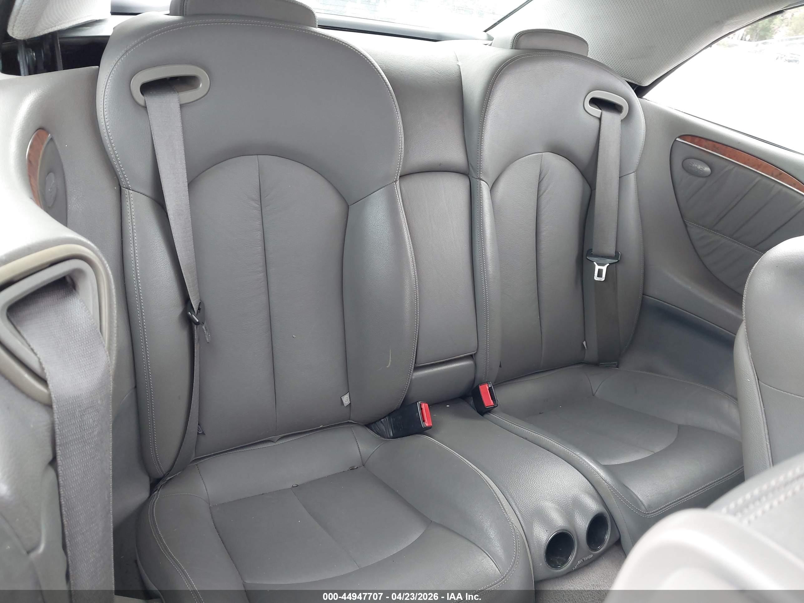 MERCEDES-BENZ CLK image 8