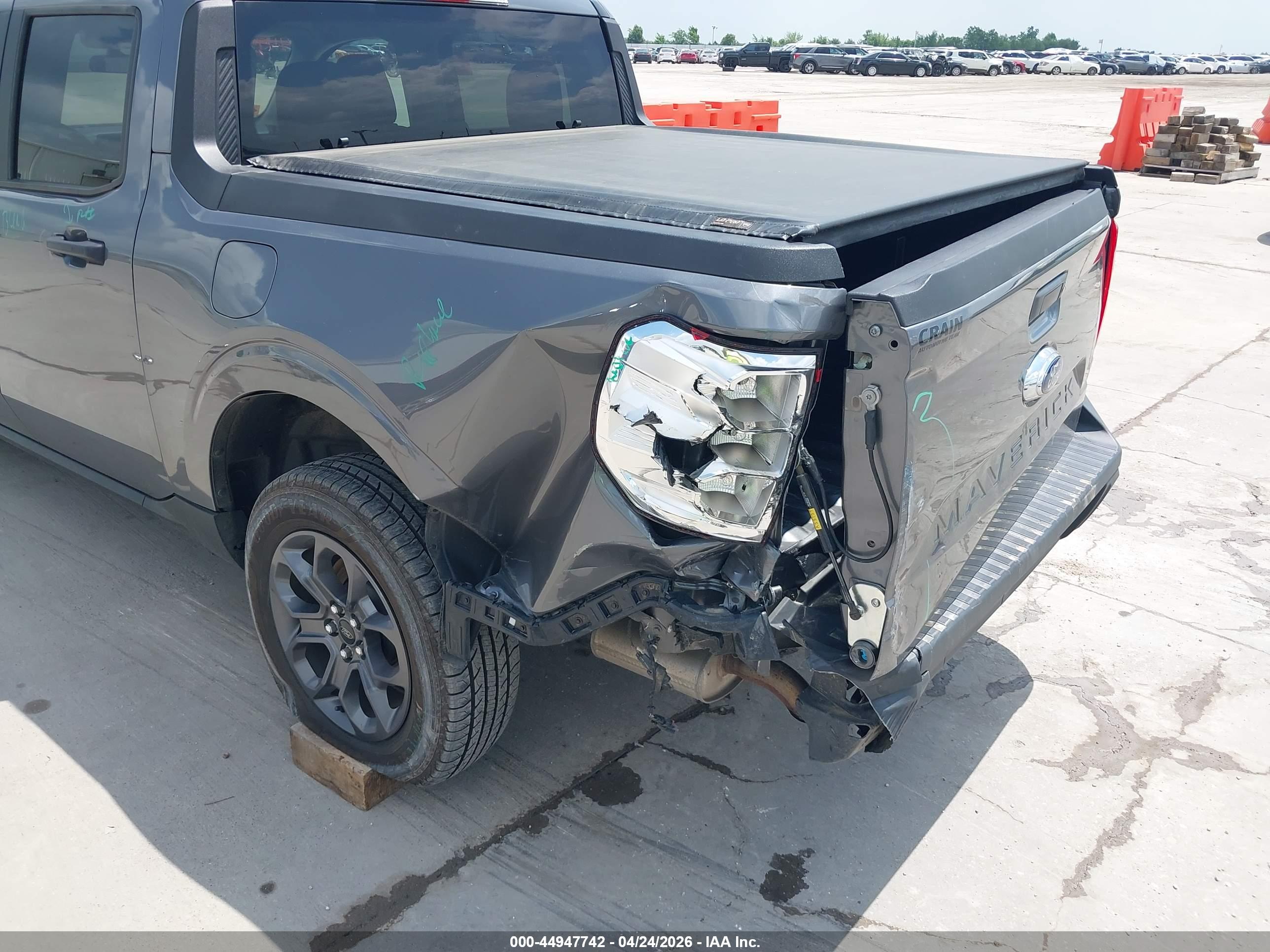 FORD MAVERICK image 6