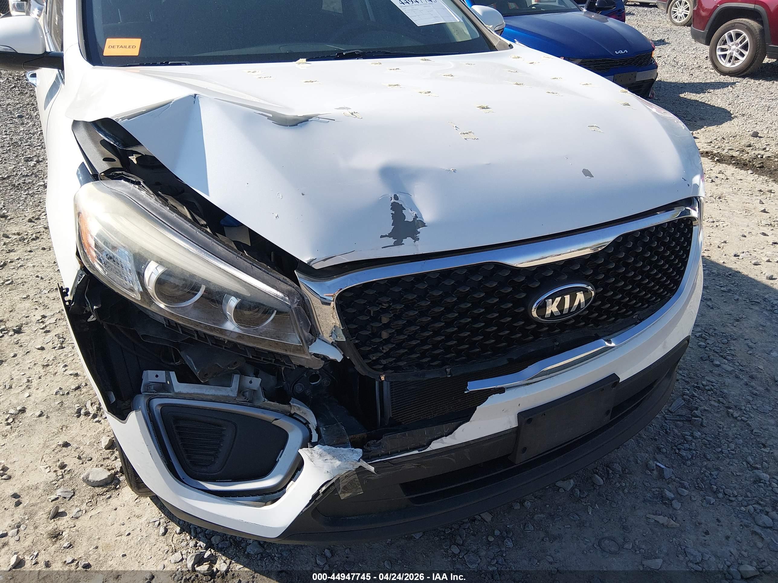 KIA SORENTO image 6