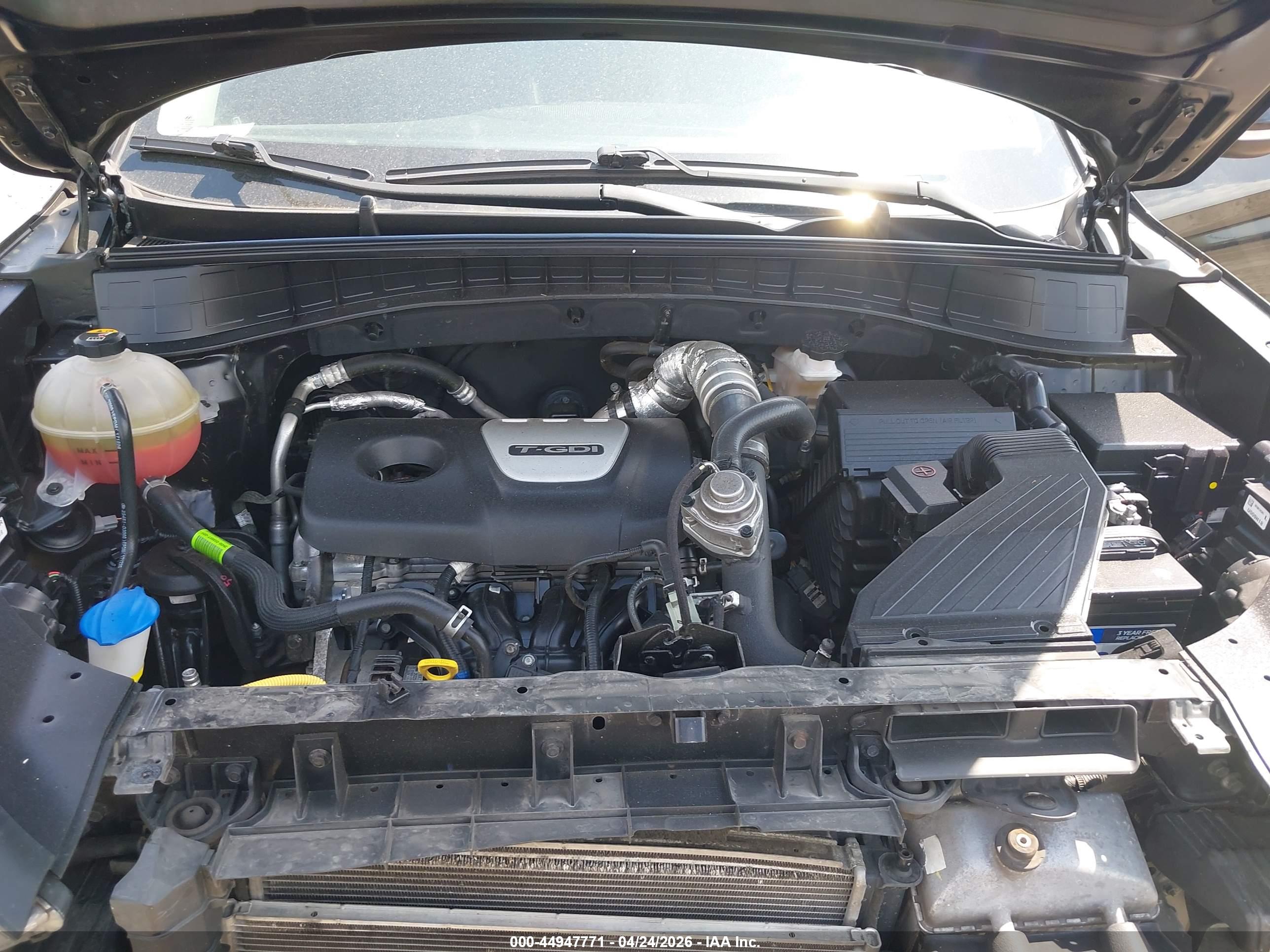 HYUNDAI TUCSON image 10