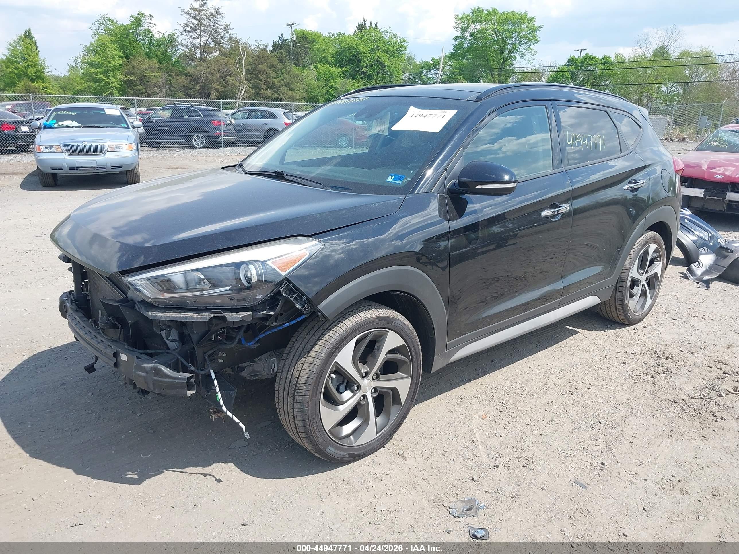 HYUNDAI TUCSON image 2