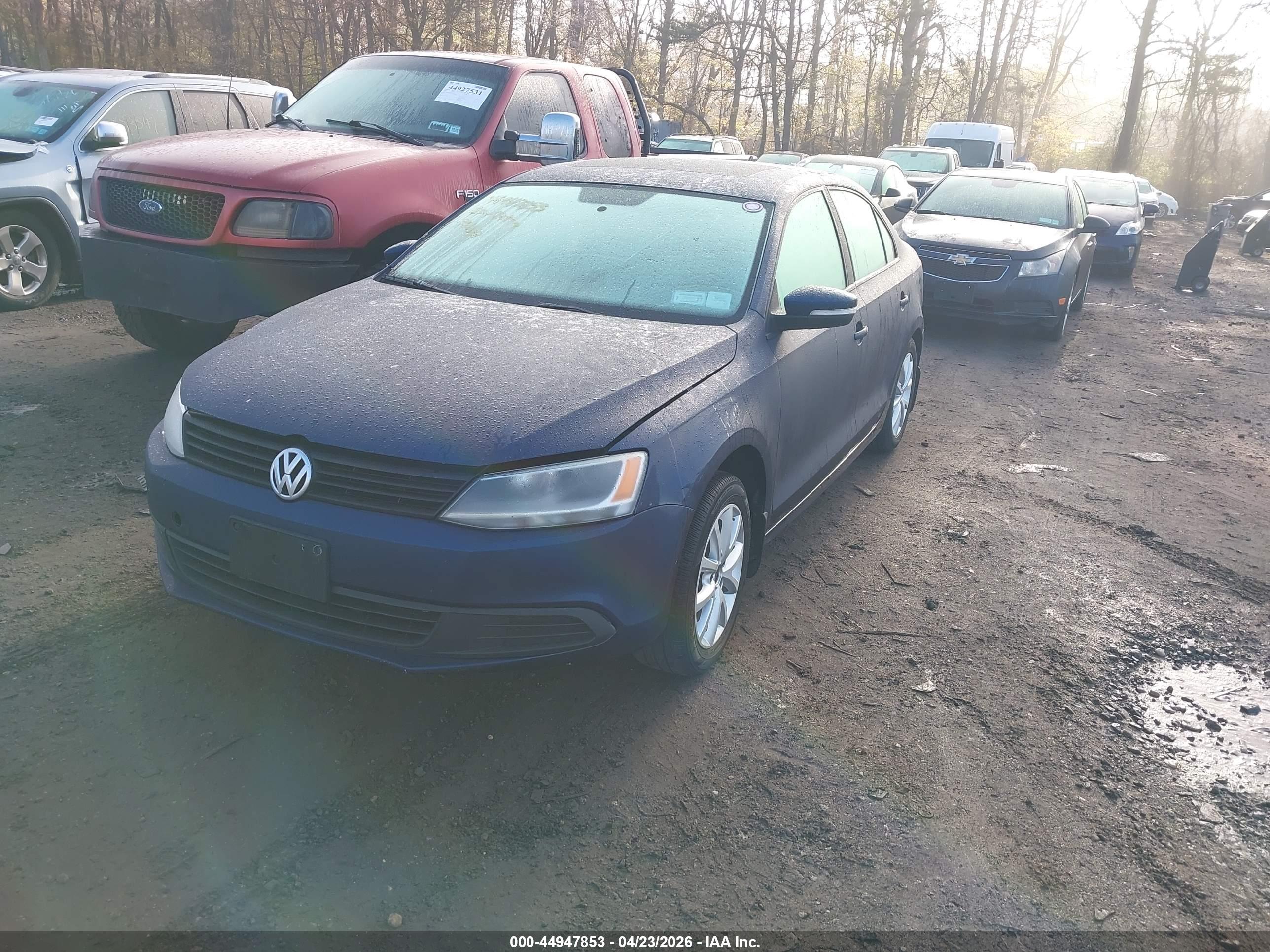 VOLKSWAGEN JETTA image 2