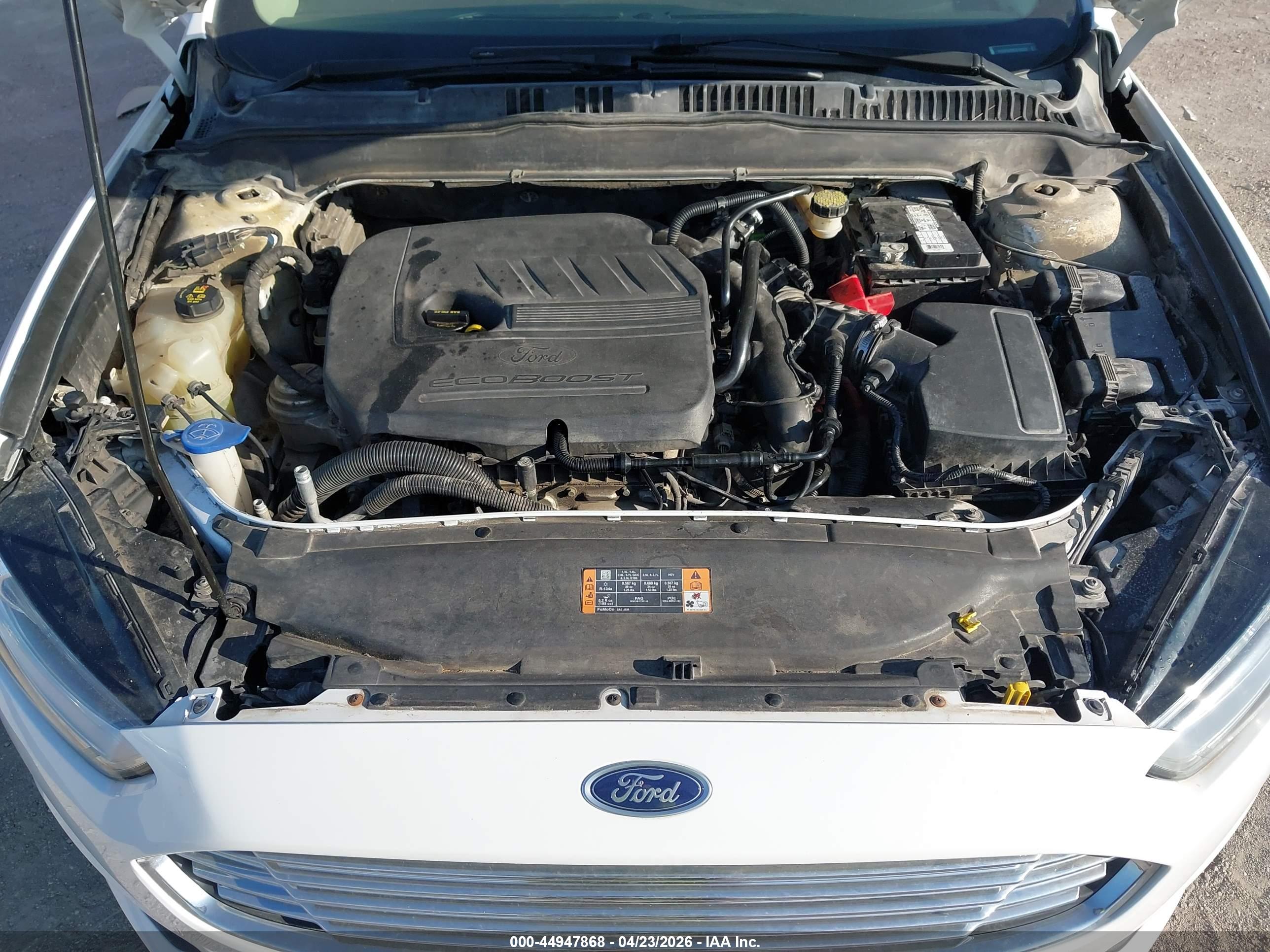 FORD FUSION image 10