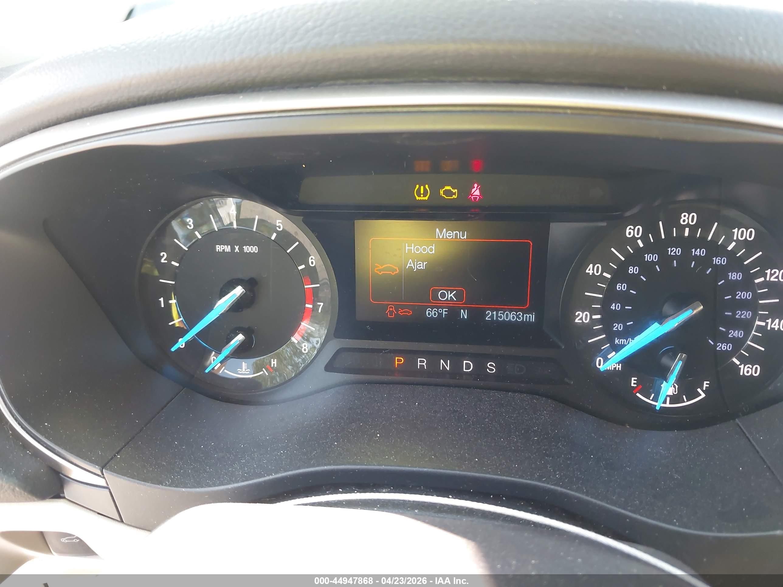 FORD FUSION image 7