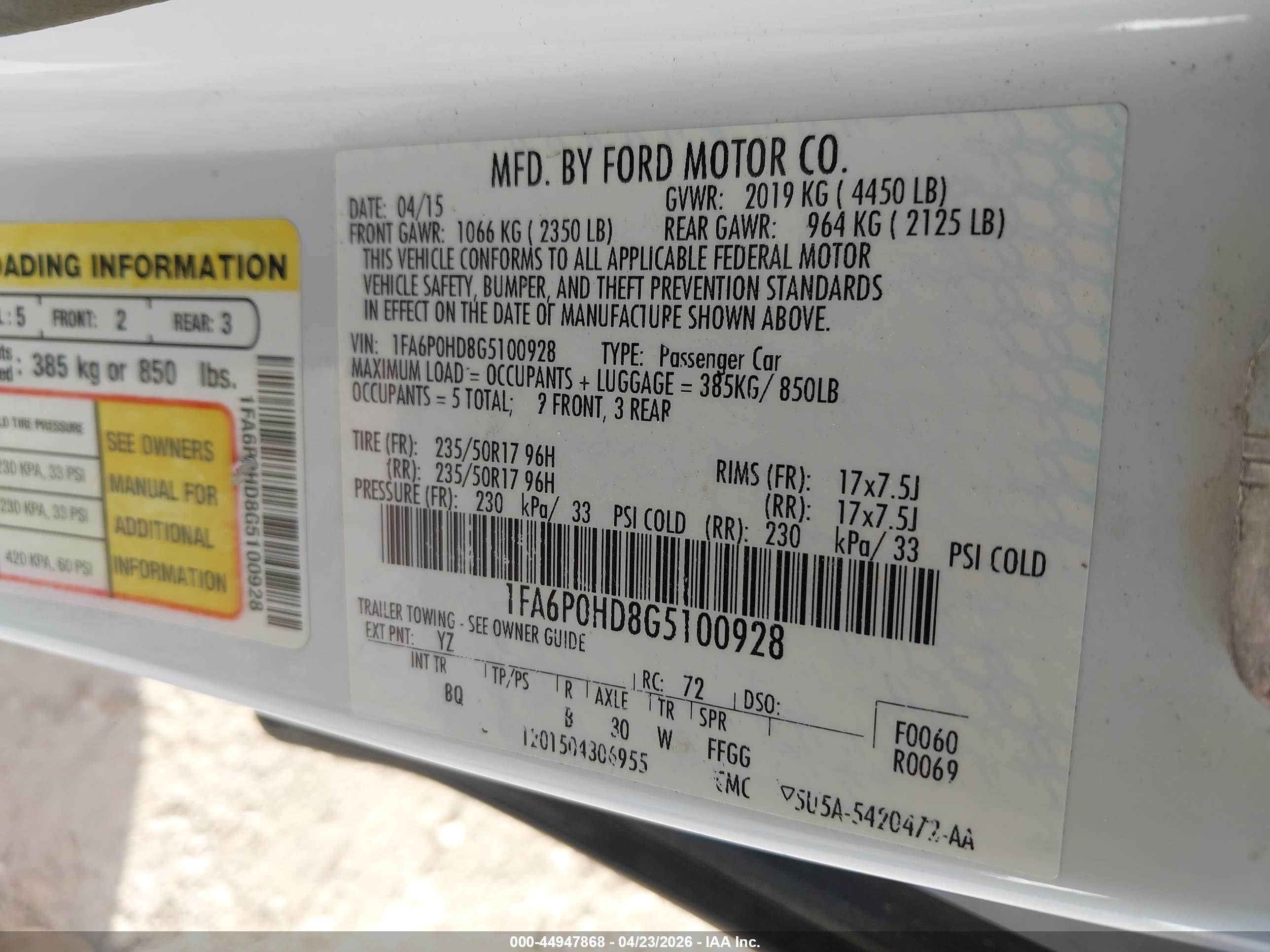 FORD FUSION image 9