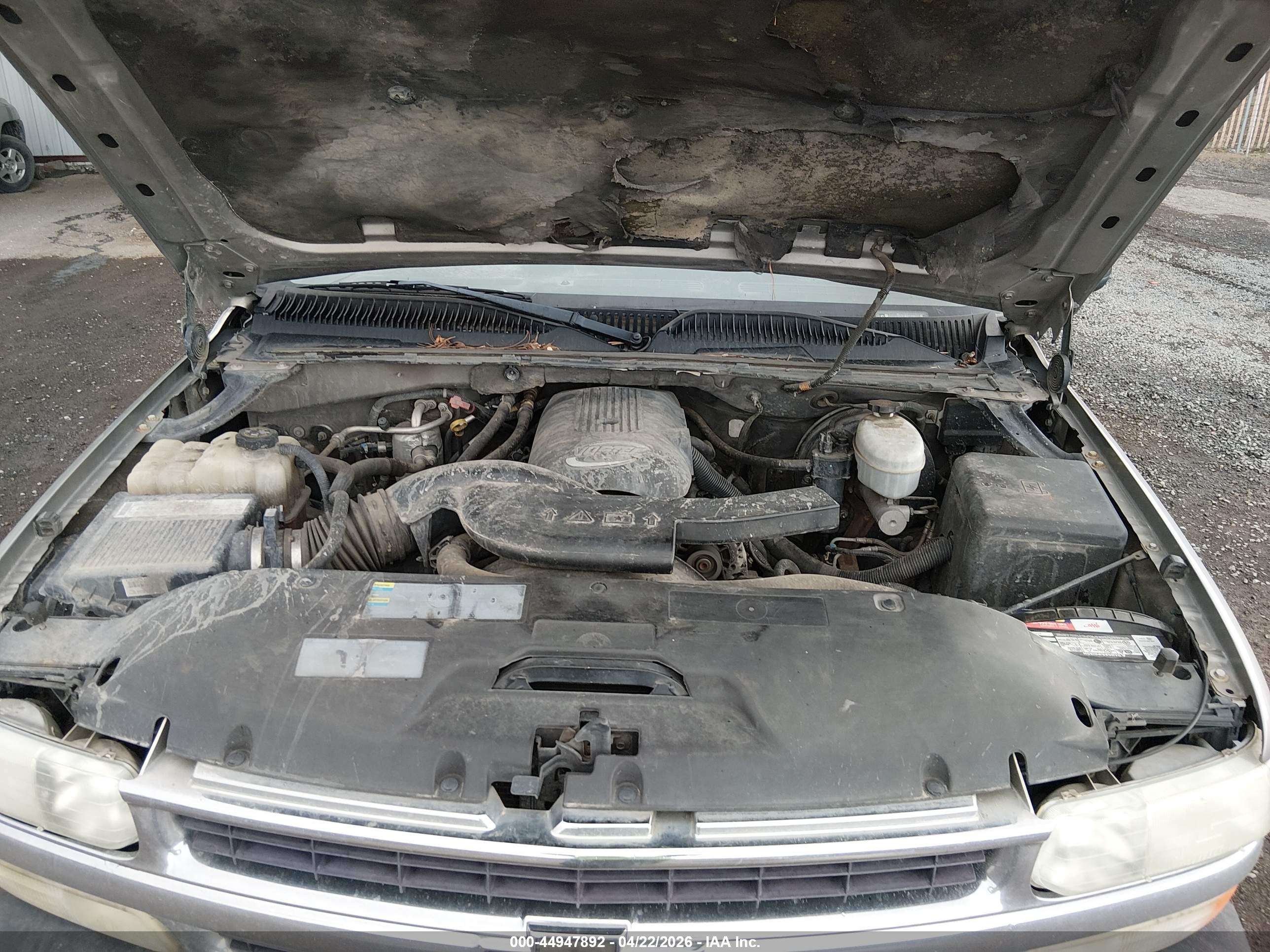 CHEVROLET TAHOE image 10
