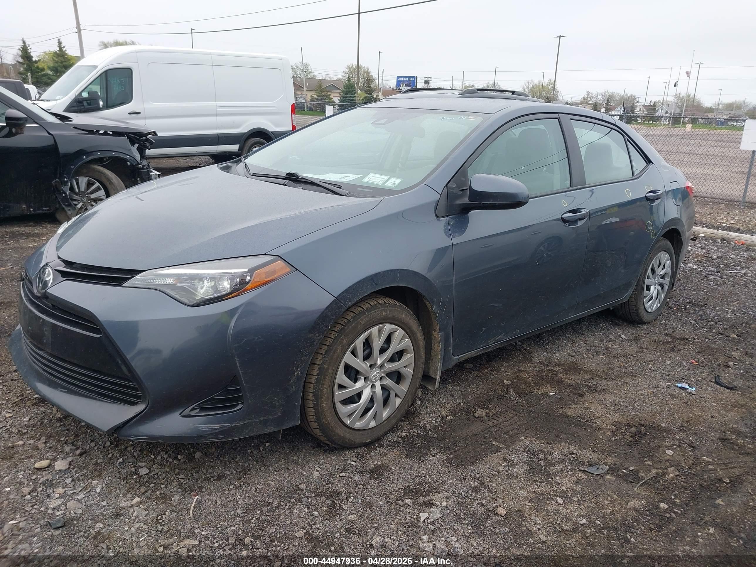 TOYOTA COROLLA image 2