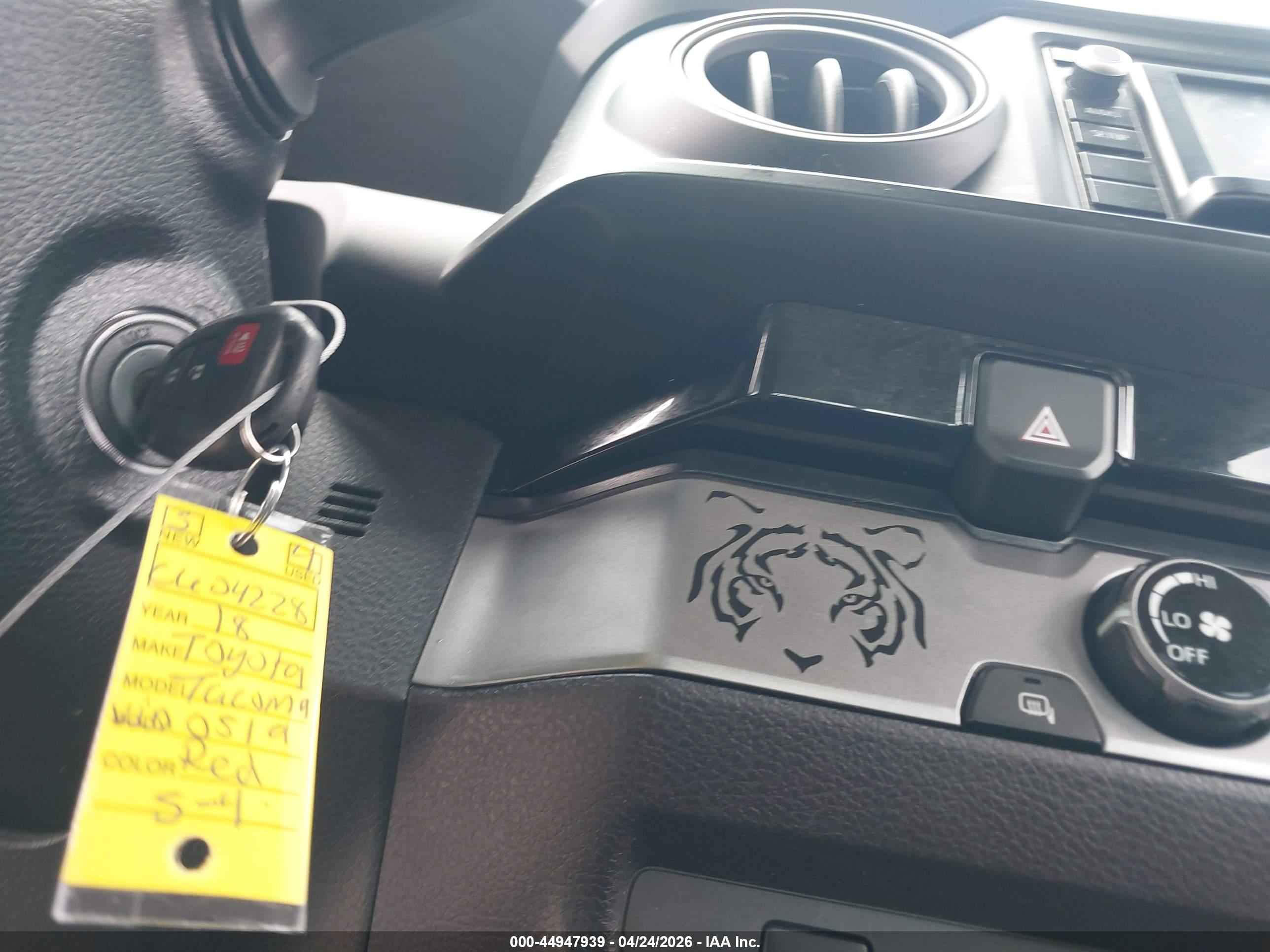 TOYOTA TACOMA image 11