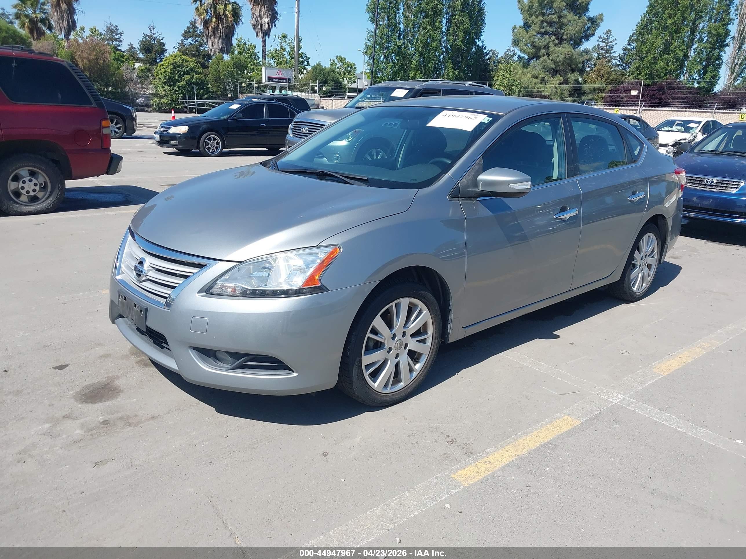 NISSAN SENTRA image 2