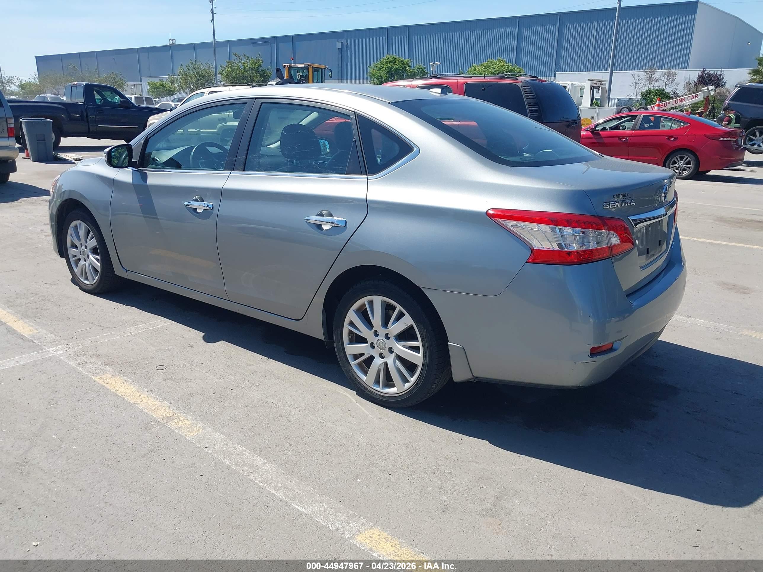 NISSAN SENTRA image 3