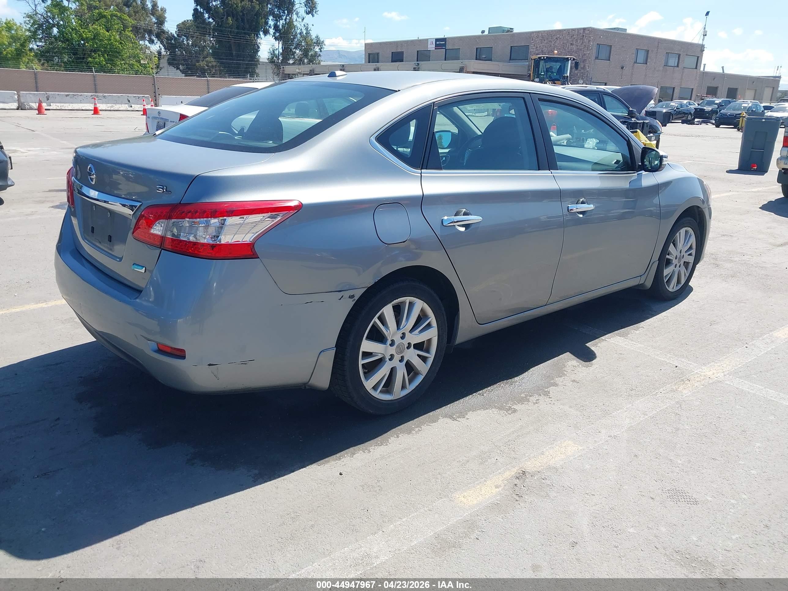 NISSAN SENTRA image 4