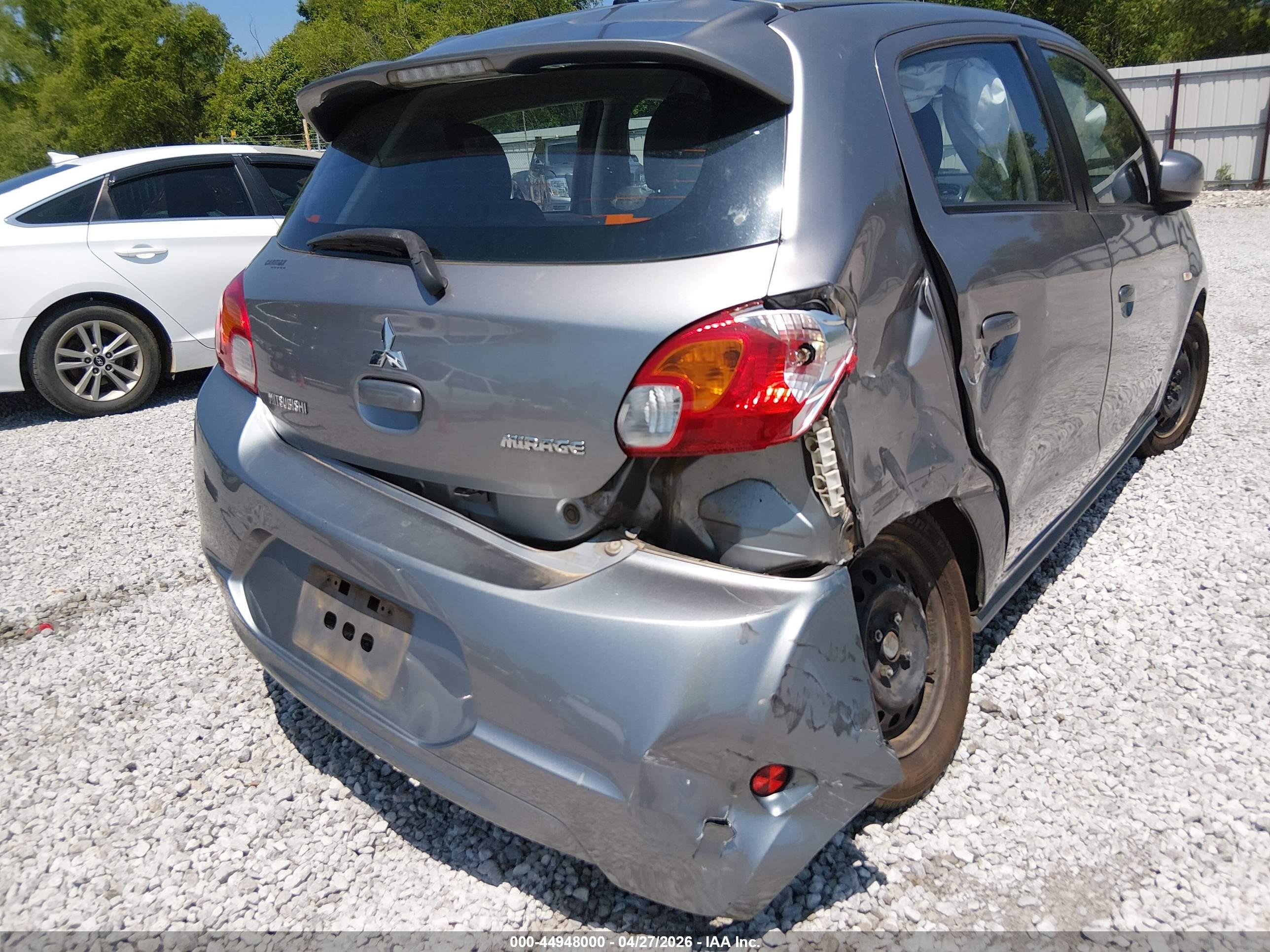 MITSUBISHI MIRAGE image 6