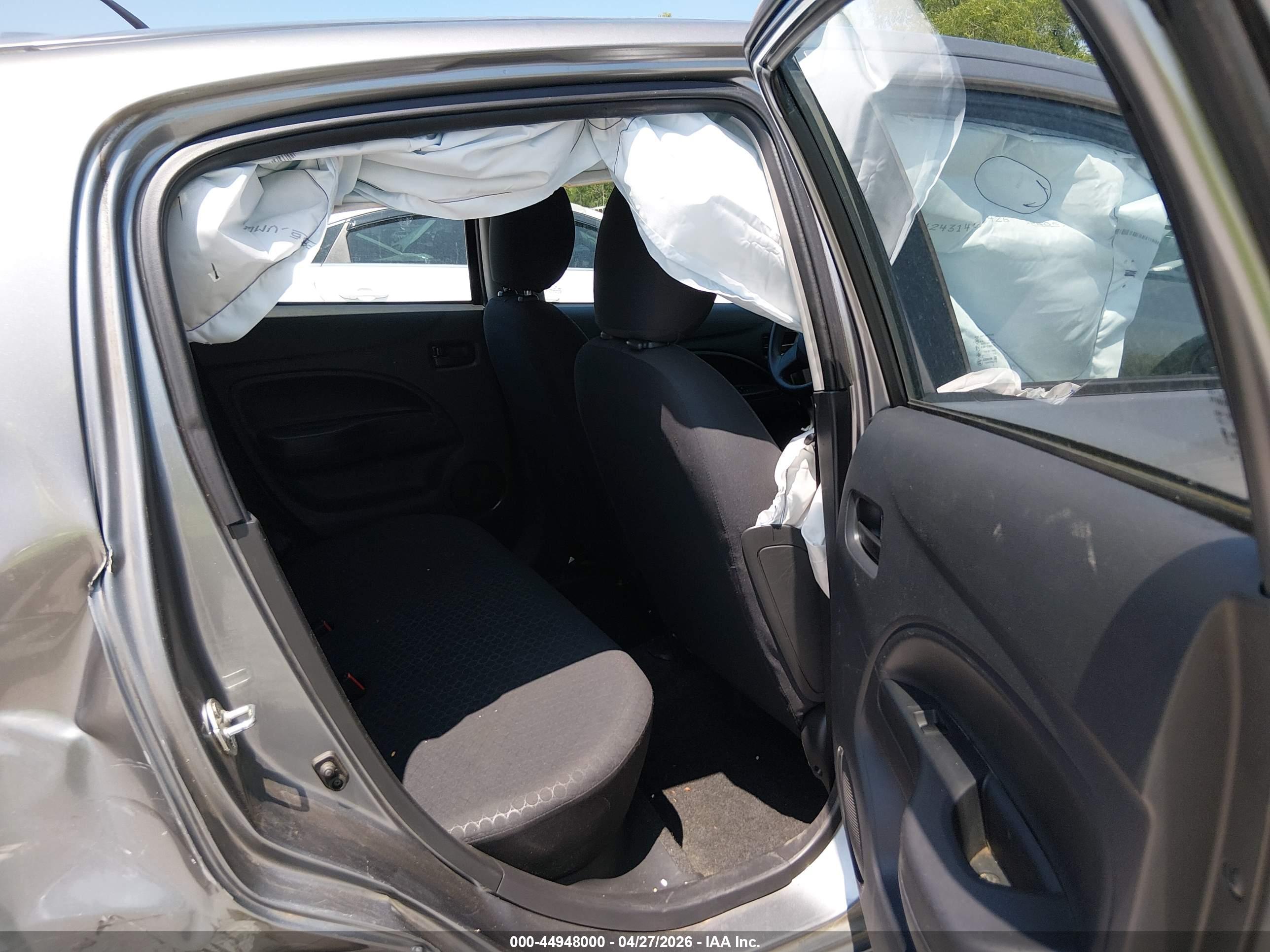 MITSUBISHI MIRAGE image 8