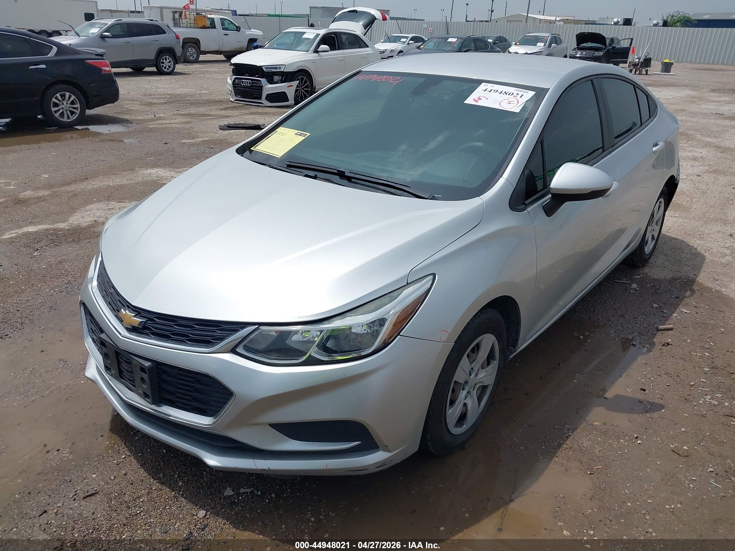 CHEVROLET CRUZE image 2