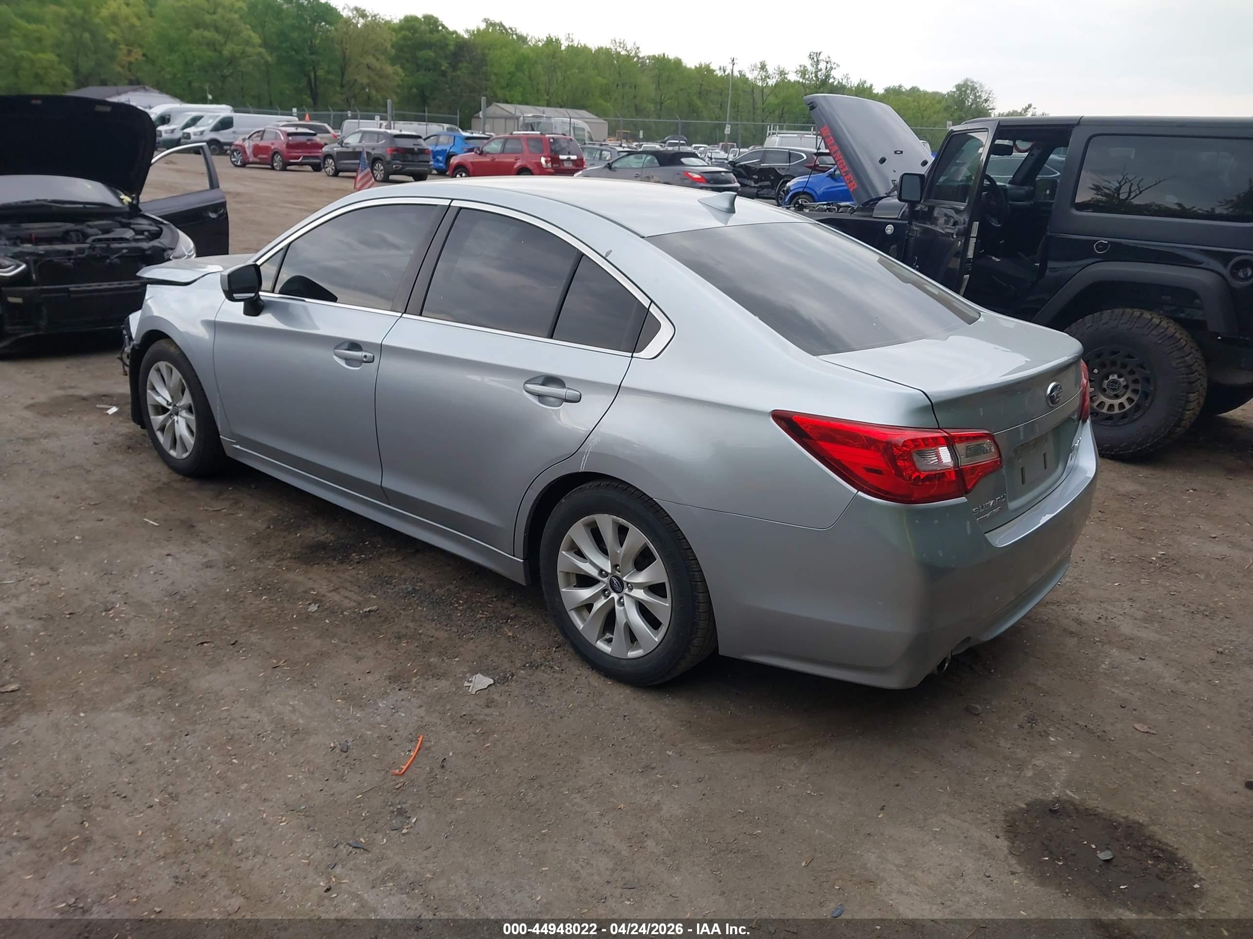 SUBARU LEGACY image 3