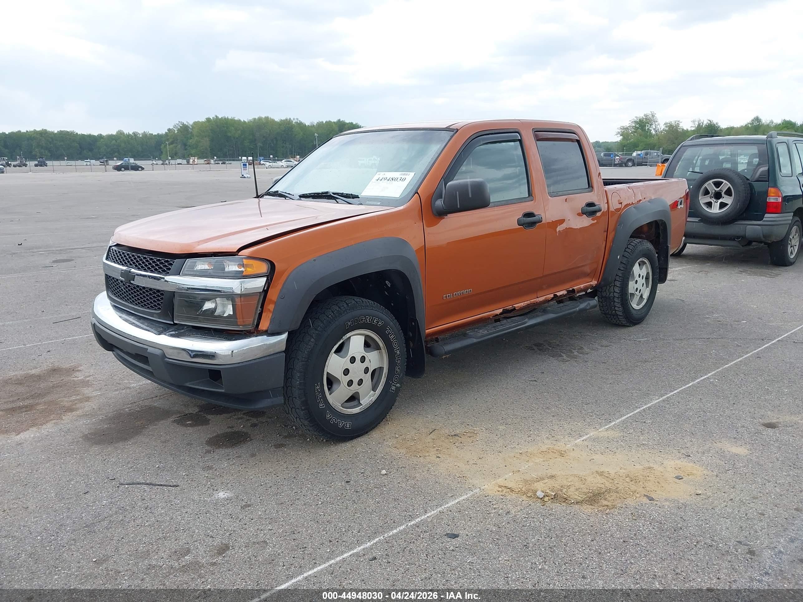 CHEVROLET COLORADO image 2