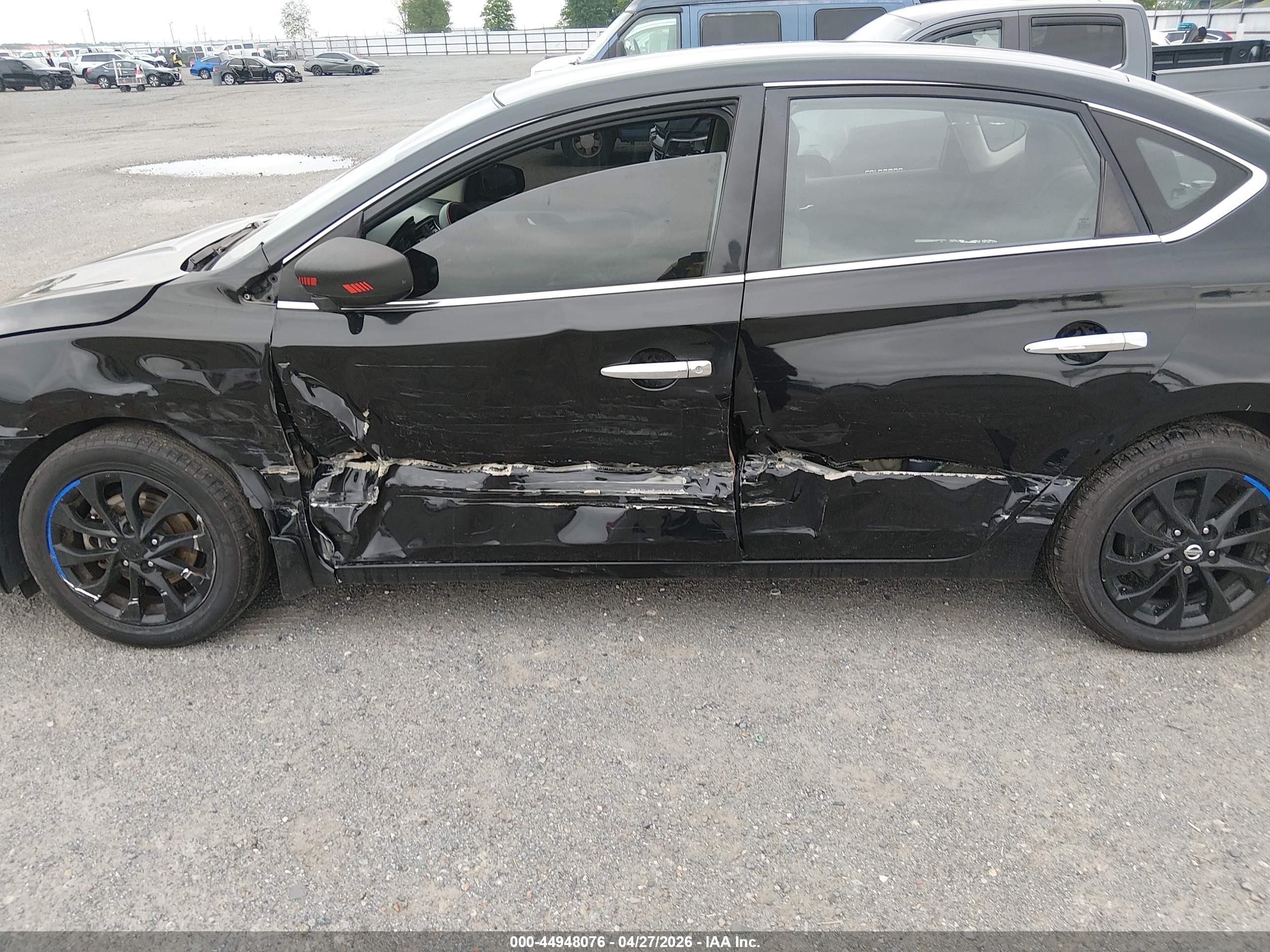 NISSAN SENTRA image 6