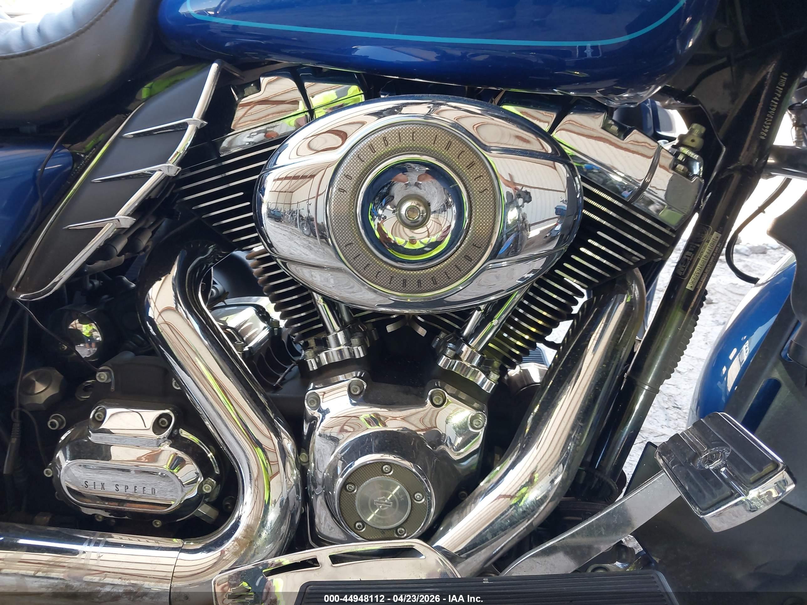 HARLEY-DAVIDSON FLHTC image 8