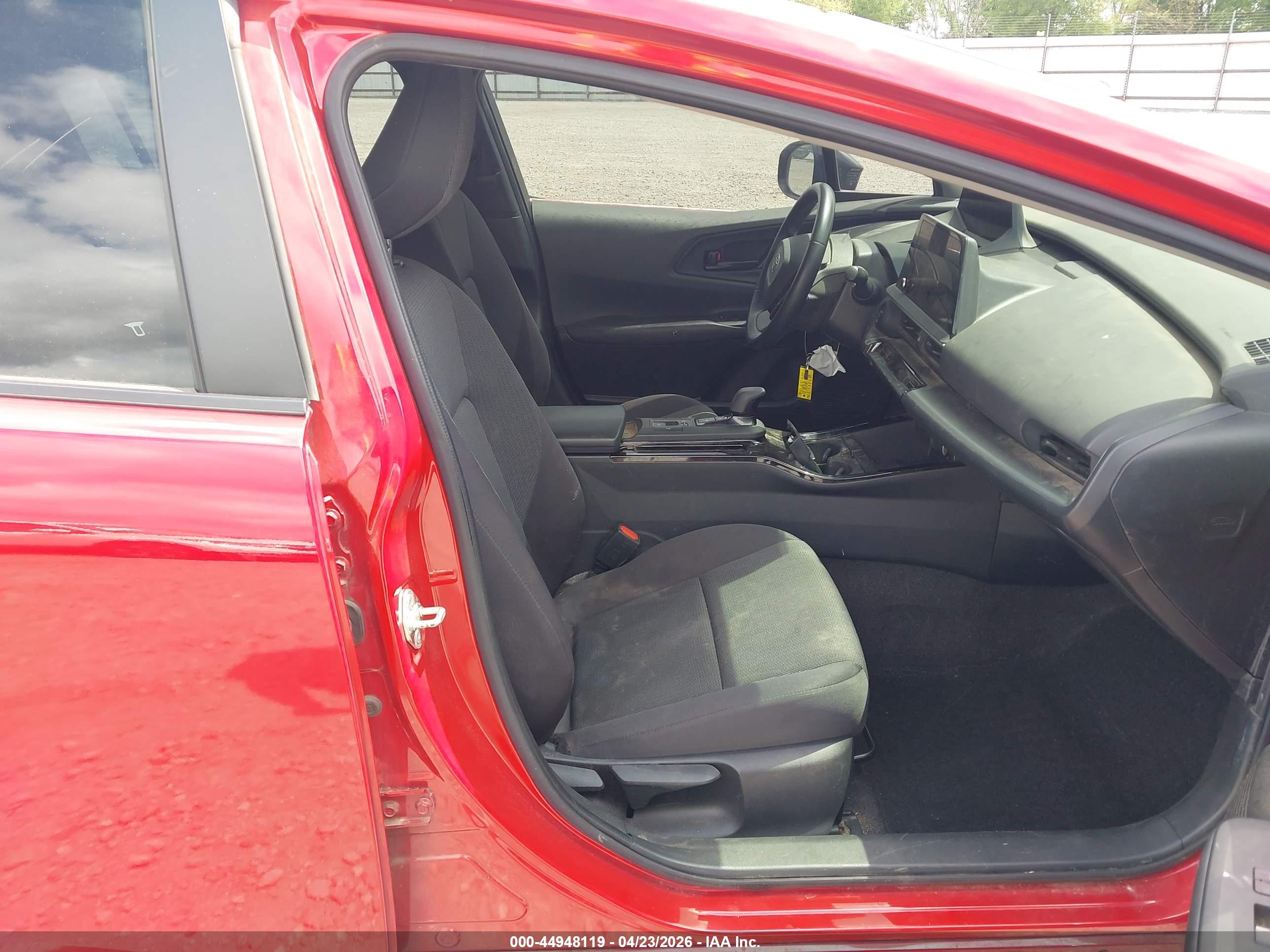 TOYOTA PRIUS image 5