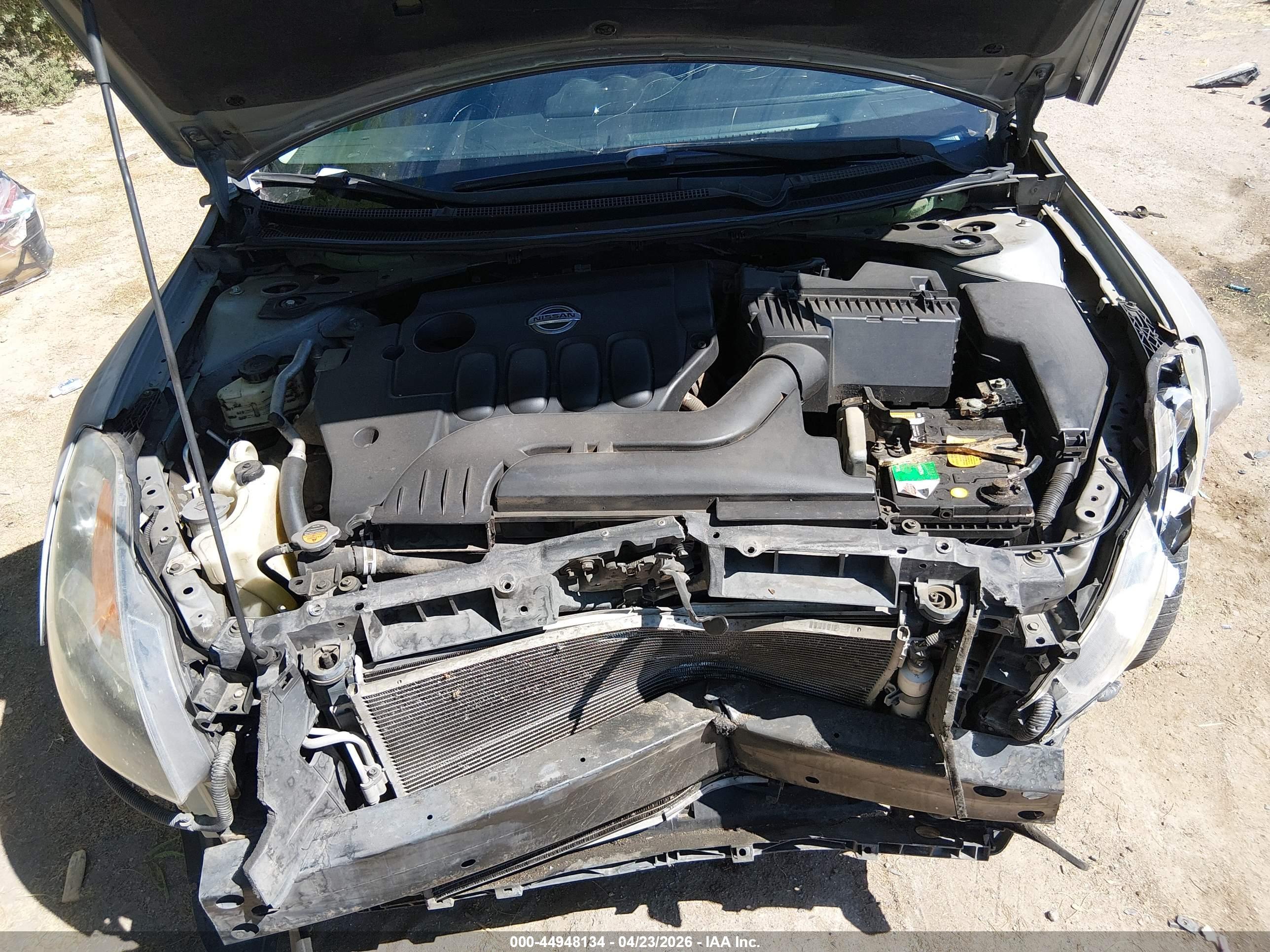 NISSAN ALTIMA image 10