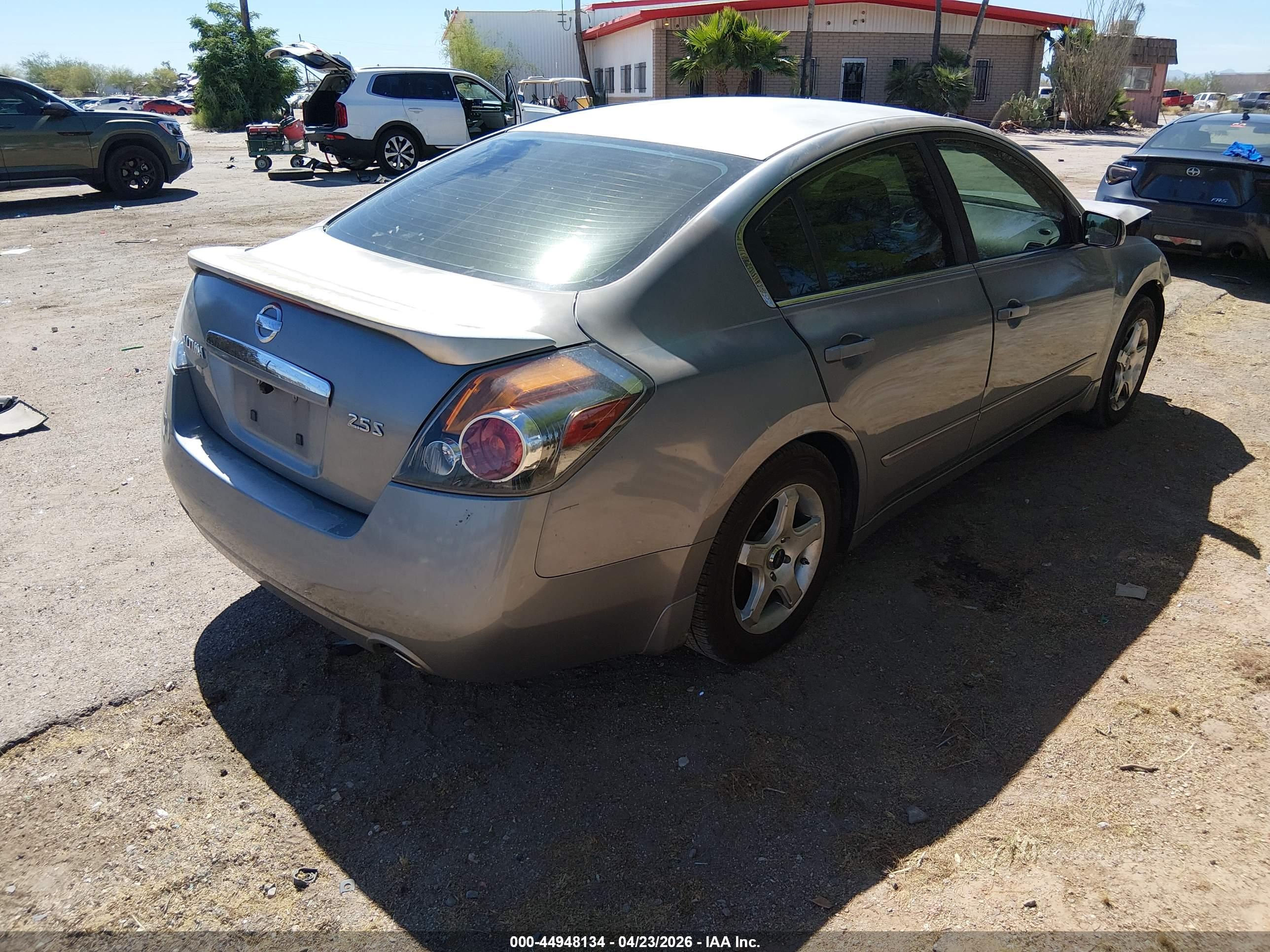 NISSAN ALTIMA image 4
