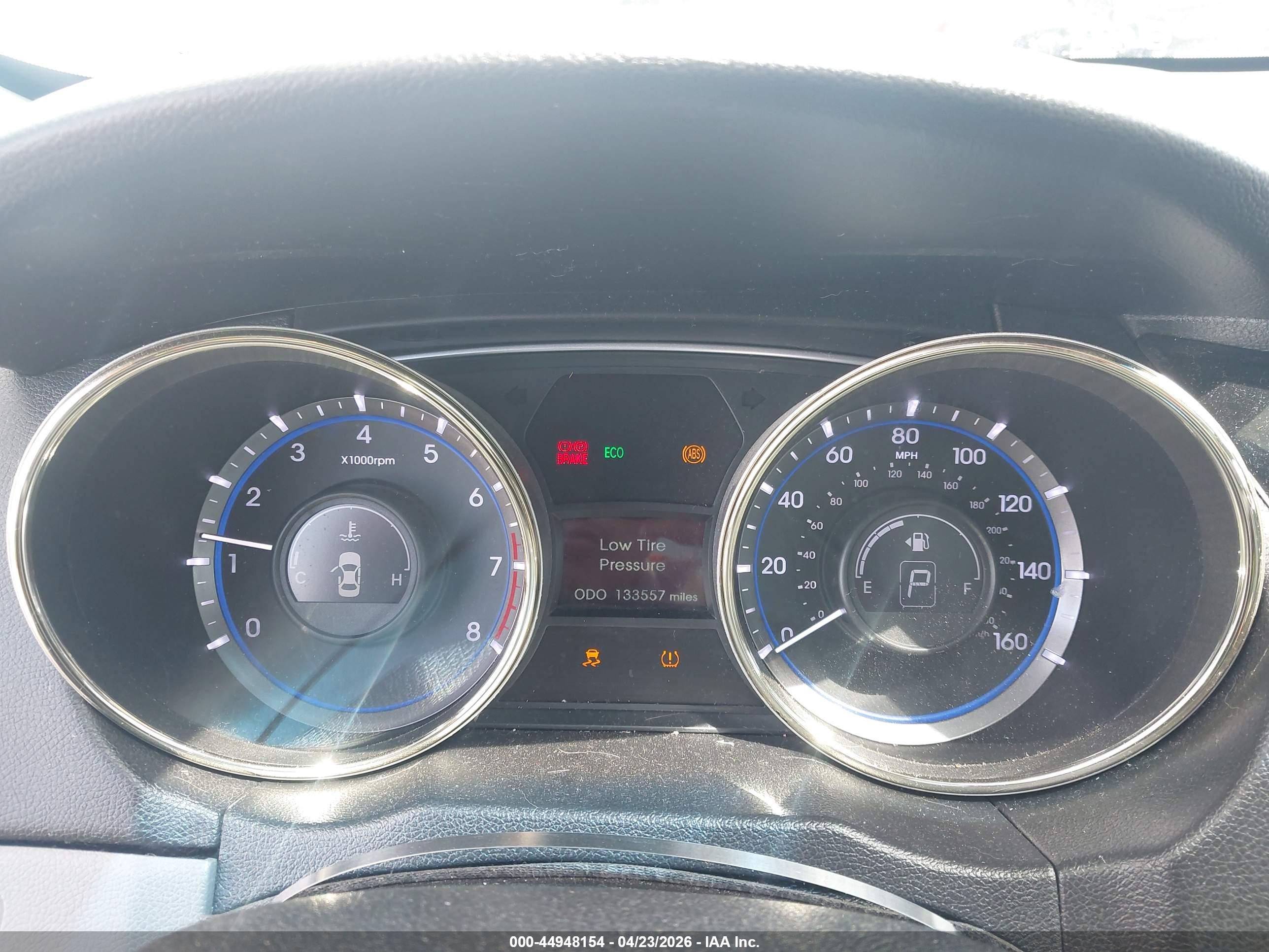 HYUNDAI SONATA image 7