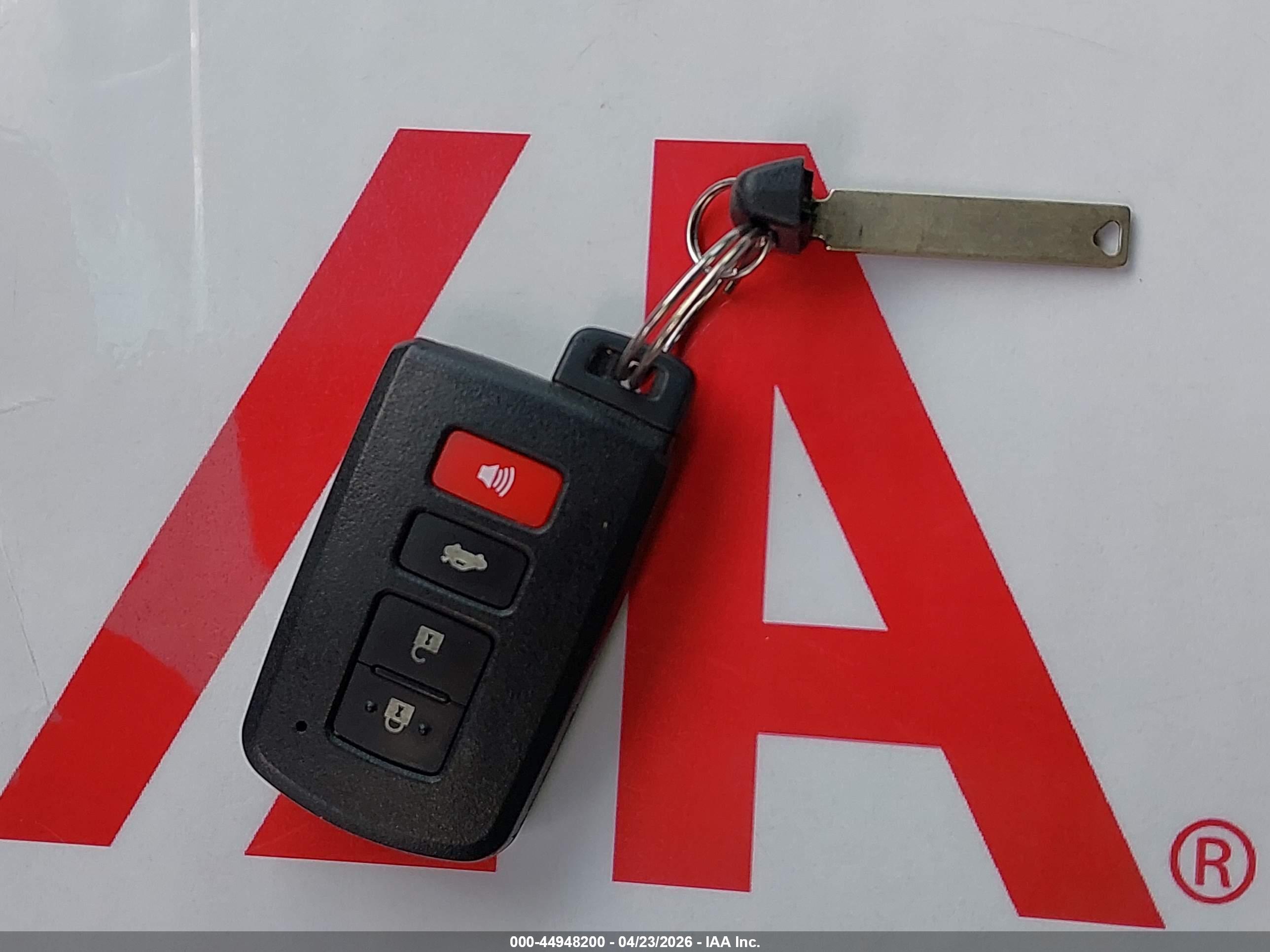 TOYOTA CAMRY image 11