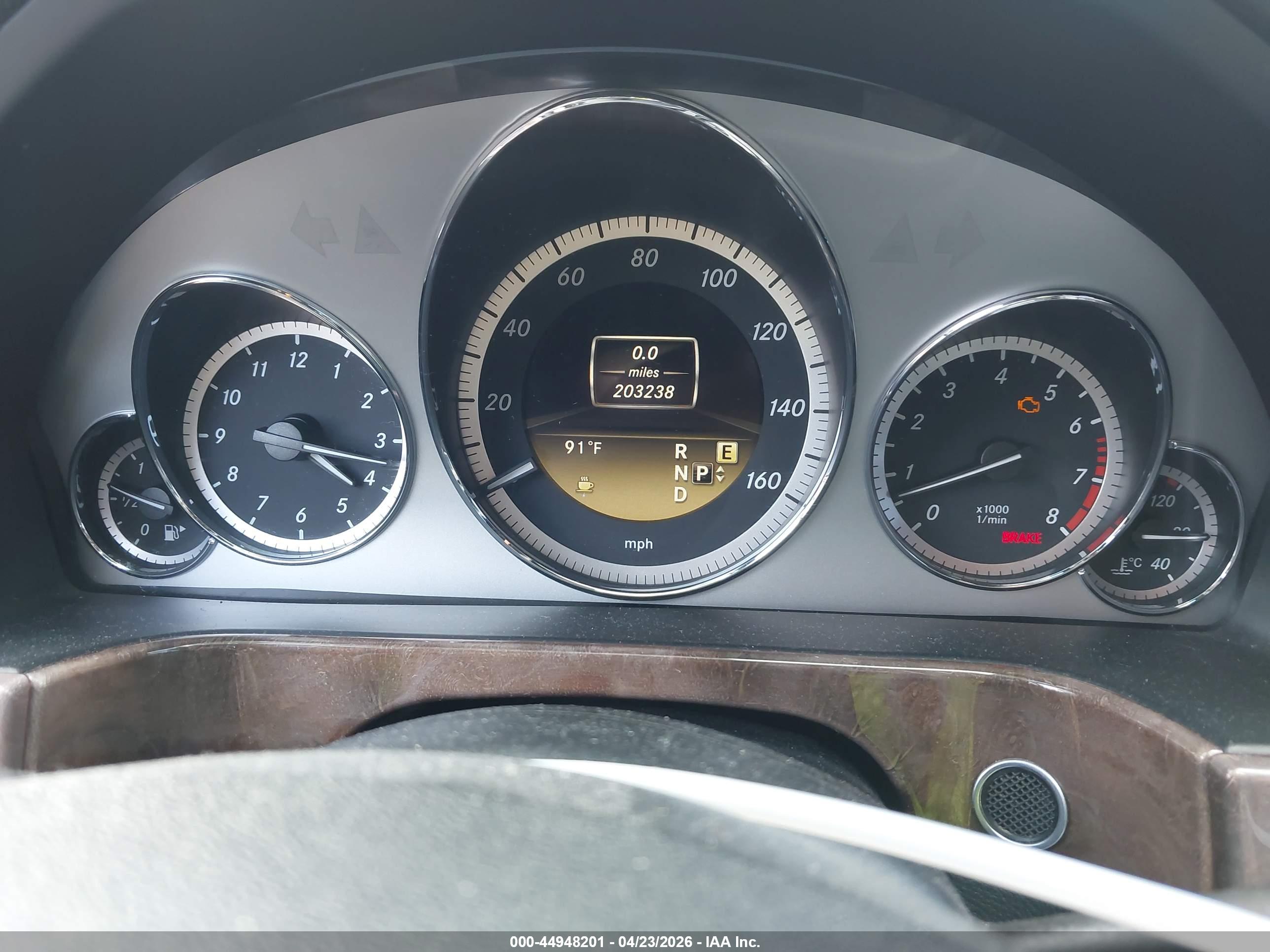 MERCEDES-BENZ E image 7