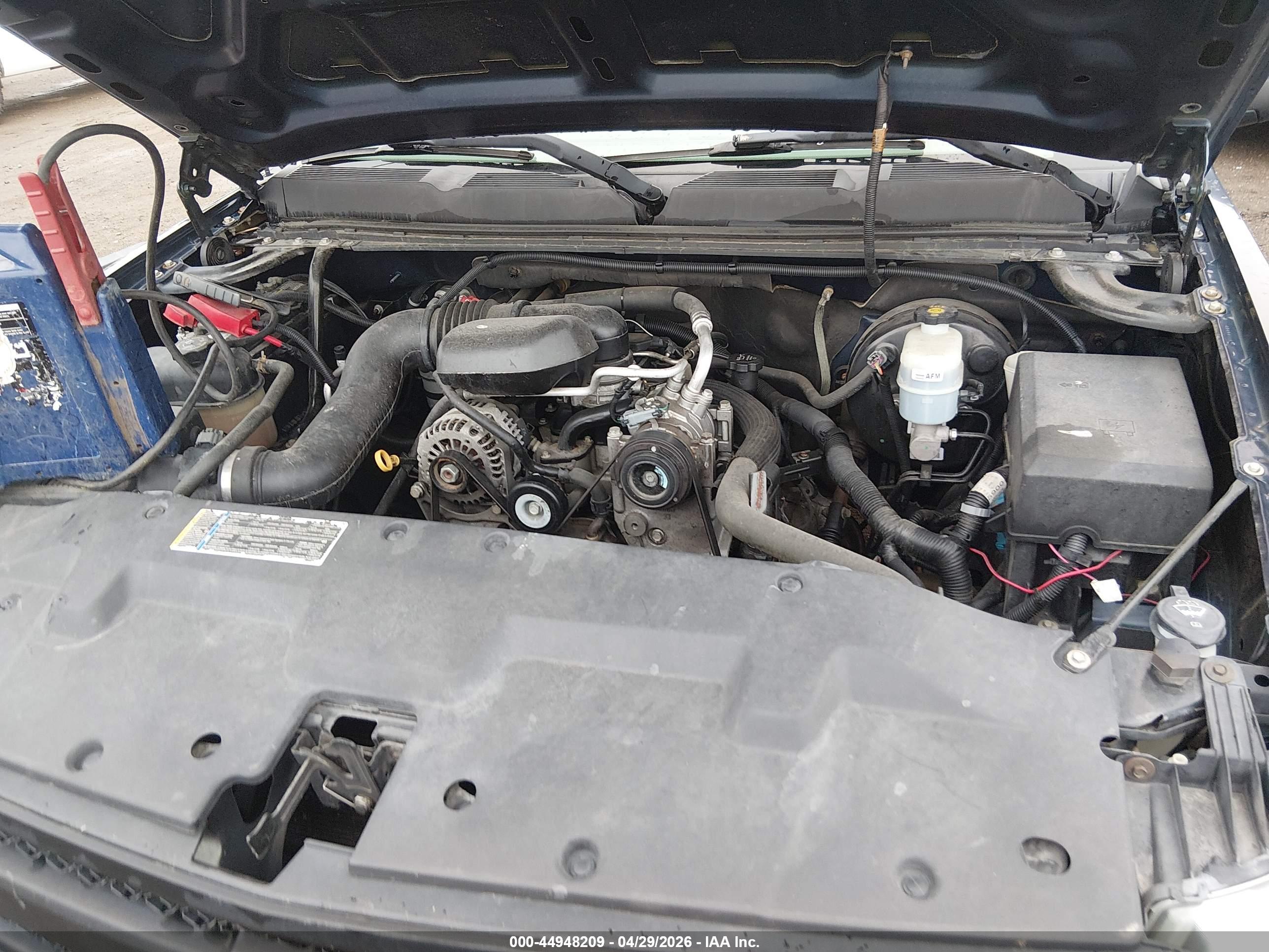 CHEVROLET SILVERADO image 10