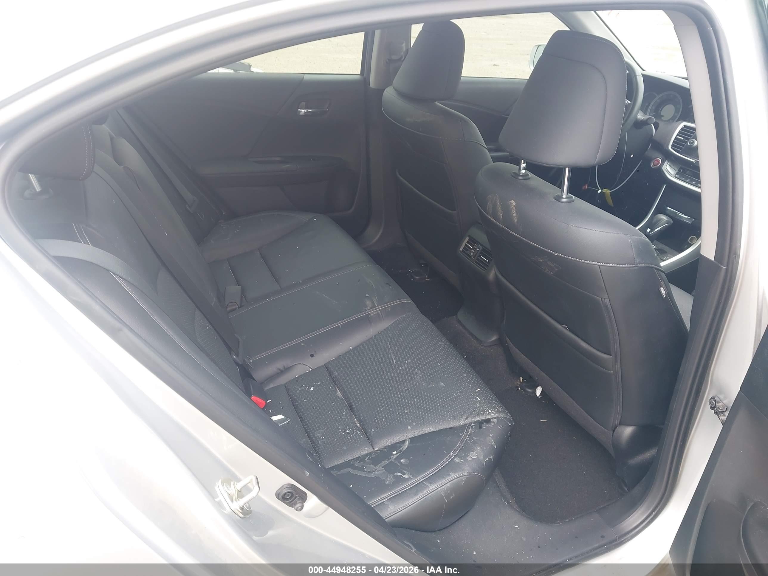 HONDA ACCORD image 8