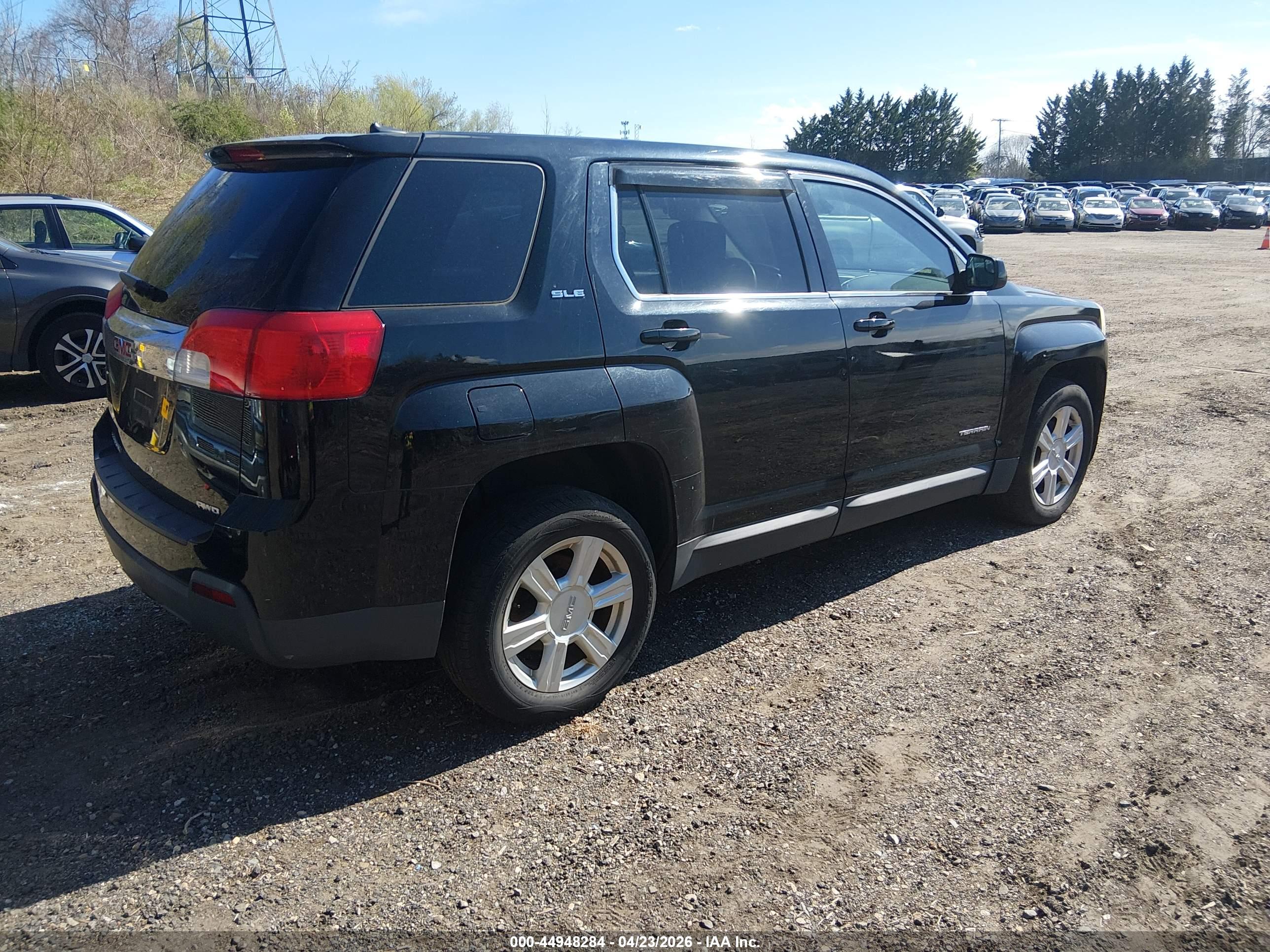GMC TERRAIN image 4