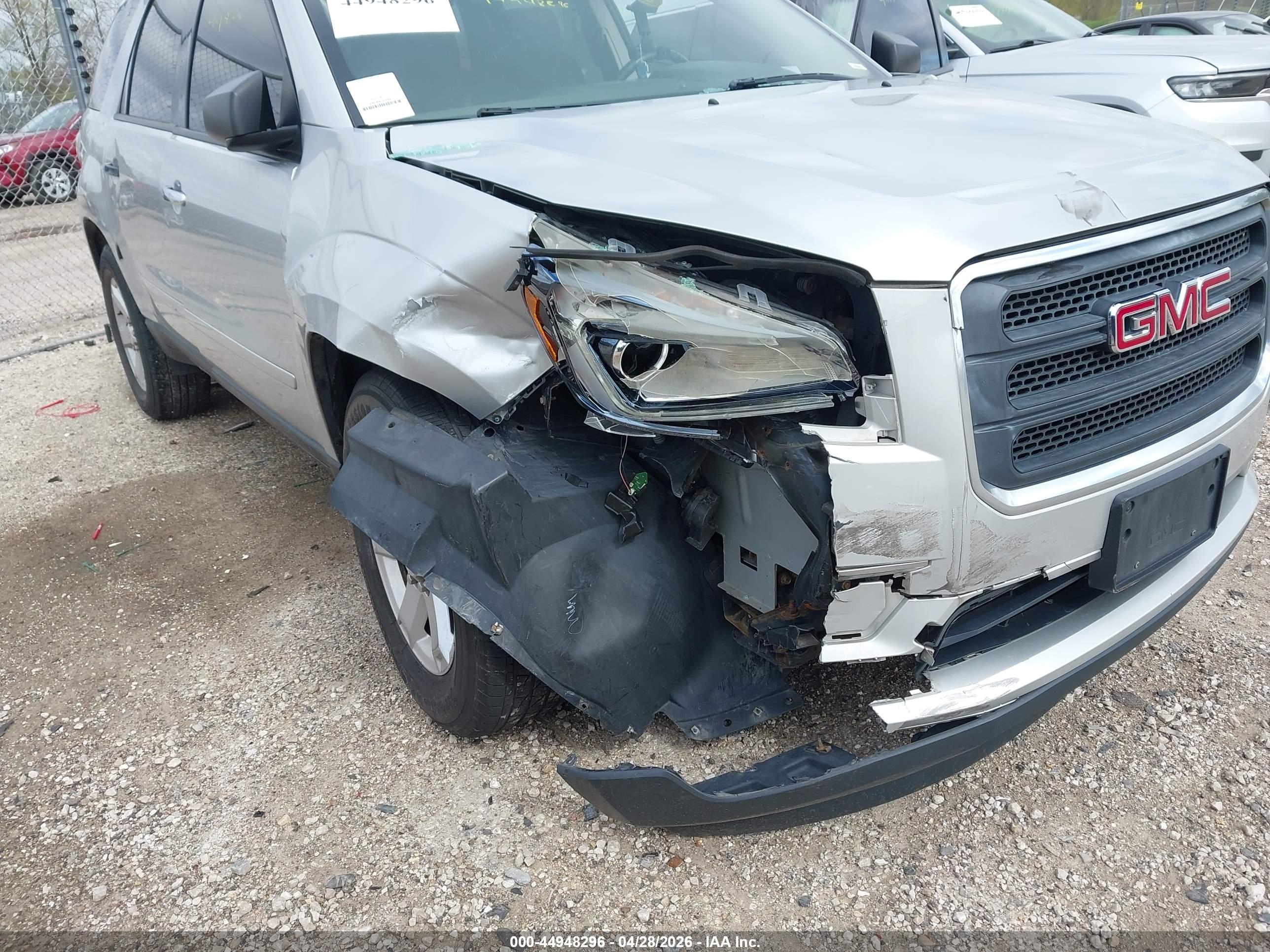 GMC ACADIA image 6