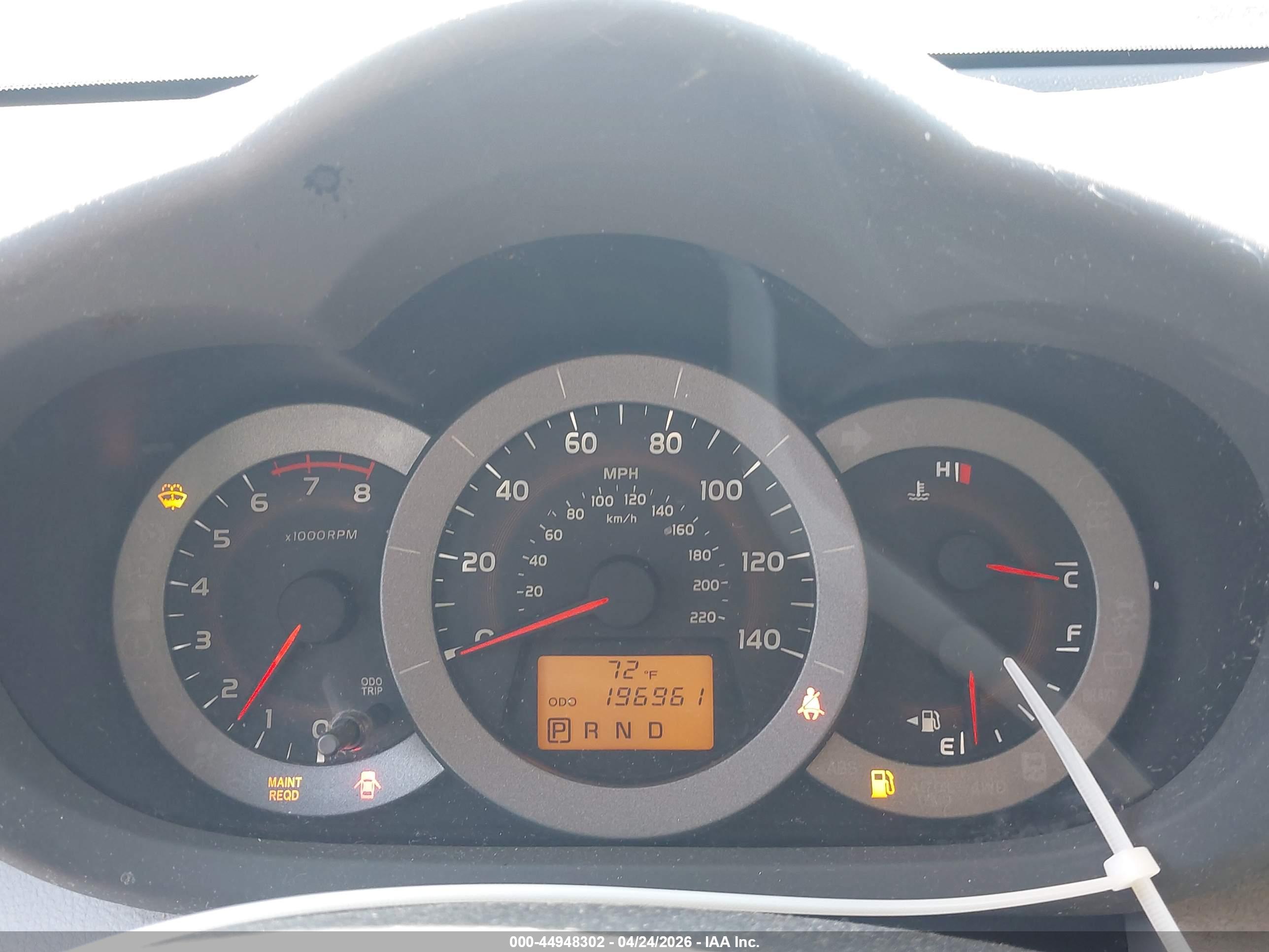 TOYOTA RAV4 image 7