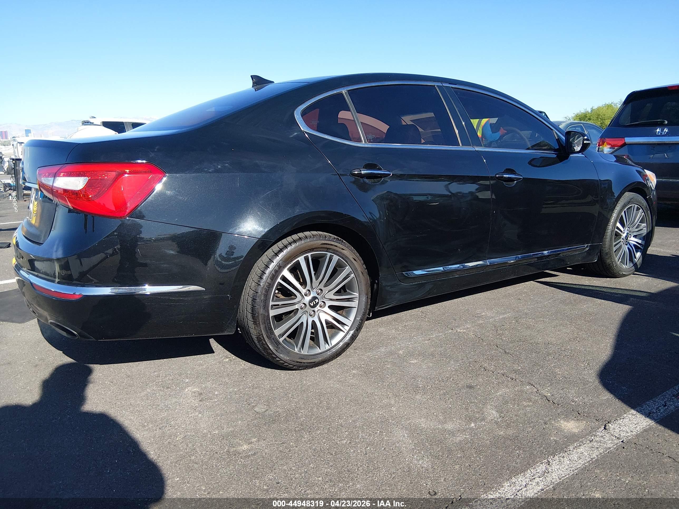 KIA CADENZA image 4