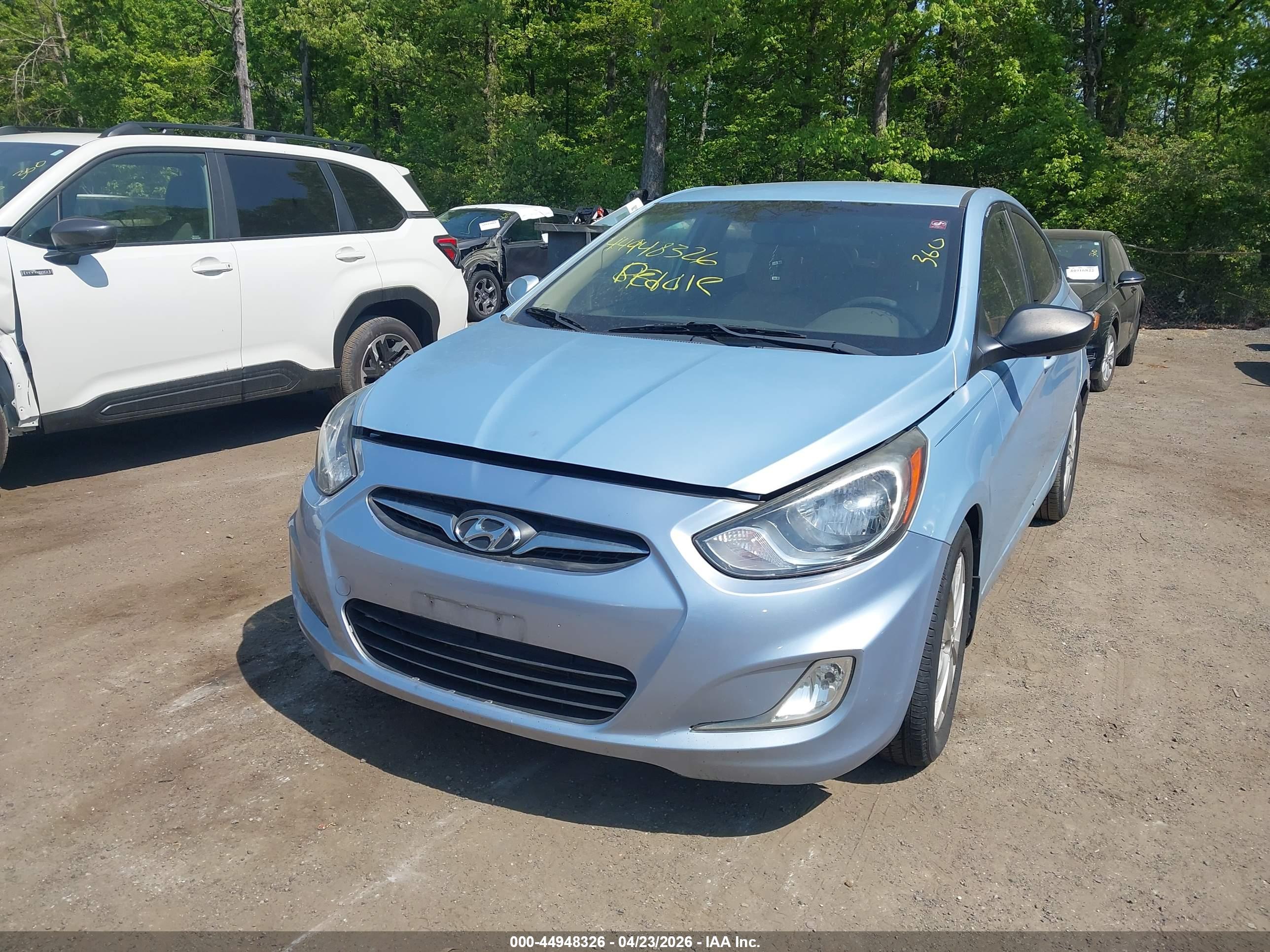 HYUNDAI ACCENT image 6