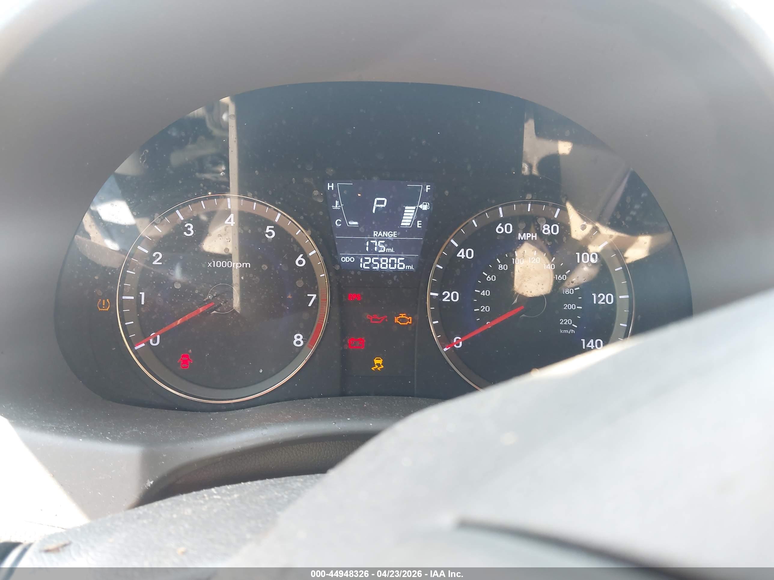HYUNDAI ACCENT image 7