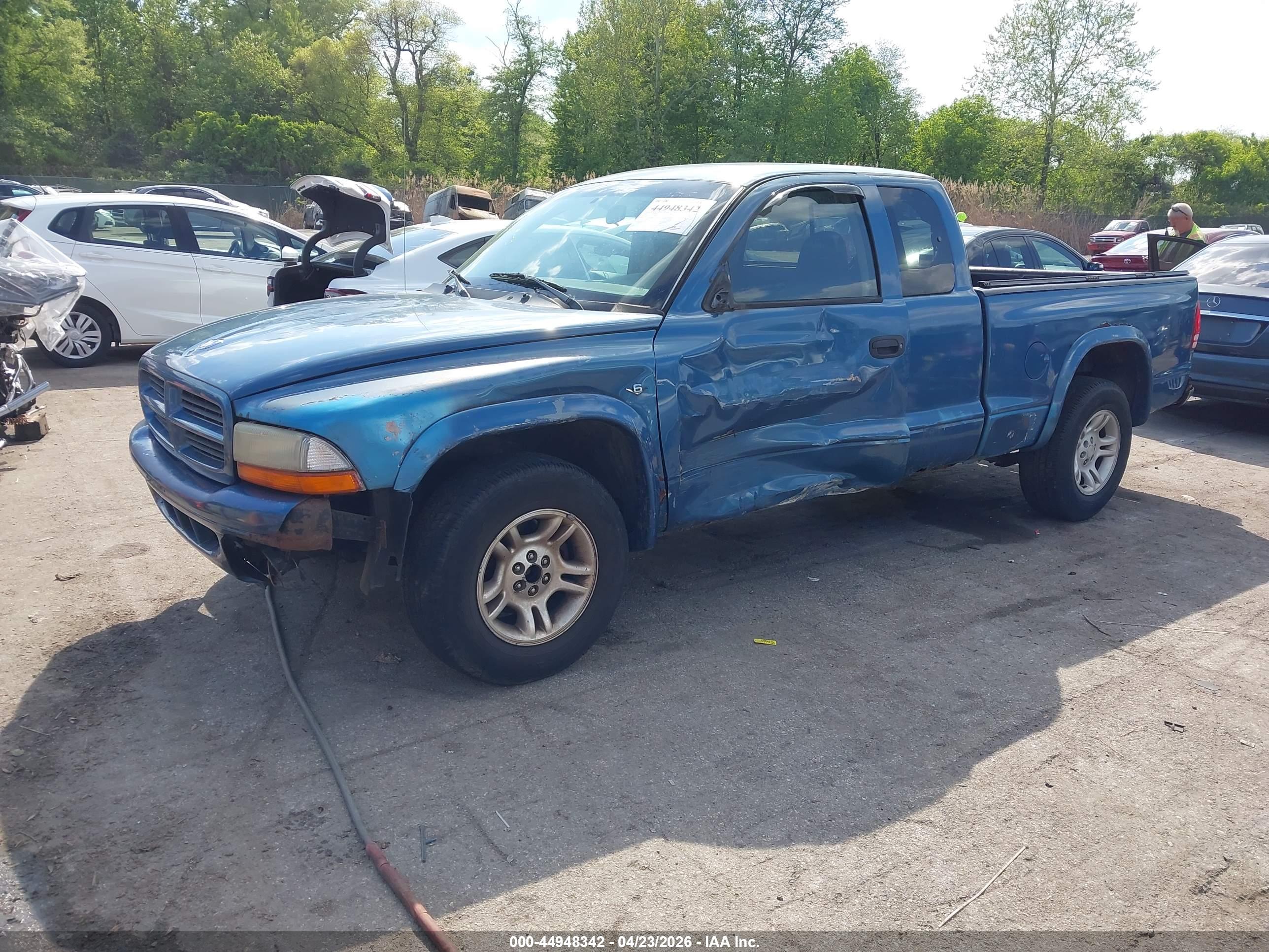 DODGE DAKOTA image 2
